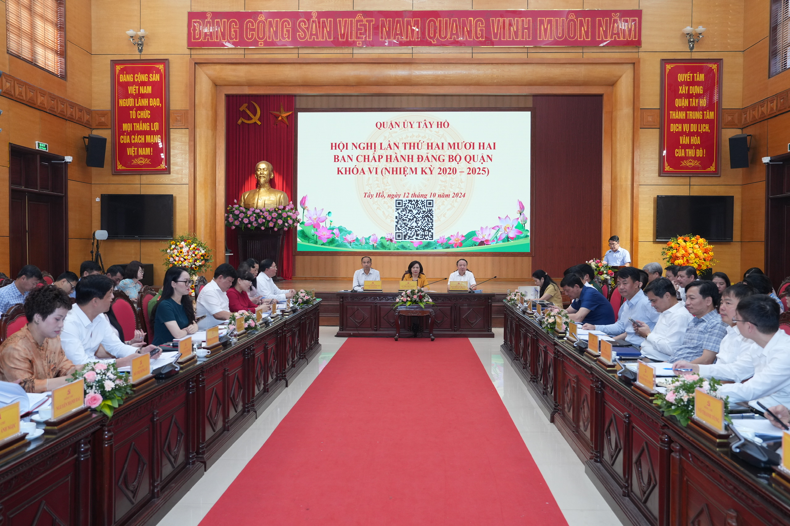 Quận Tây Hồ: Phấn đấu thực hiện thắng lợi các nhiệm vụ chính trị năm 2024 - ảnh 1