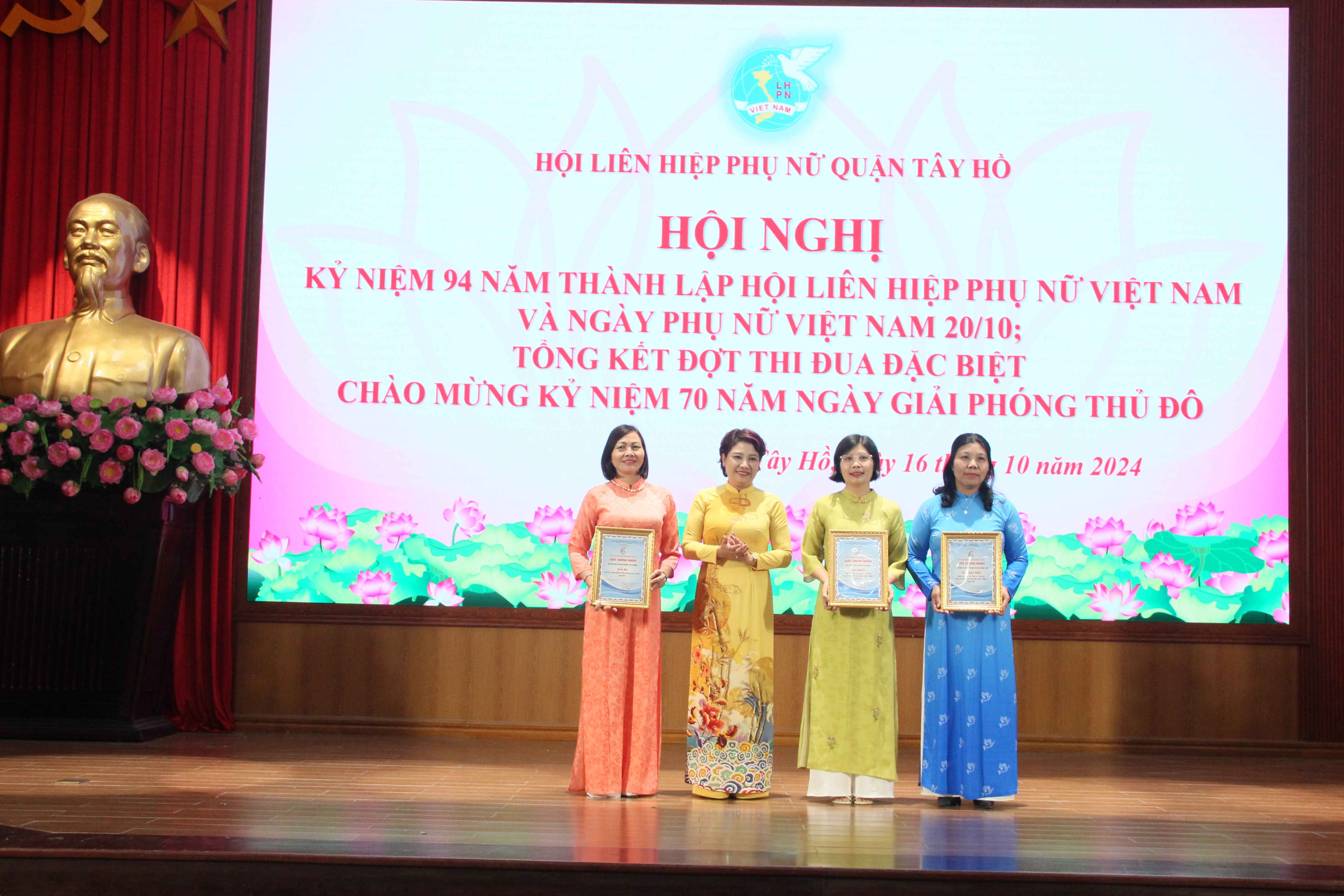 Hội LHPN quận Tây Hồ: Triển khai hiệu quả nhiều chương trình thi đua, công trình phần việc ý nghĩa - ảnh 11