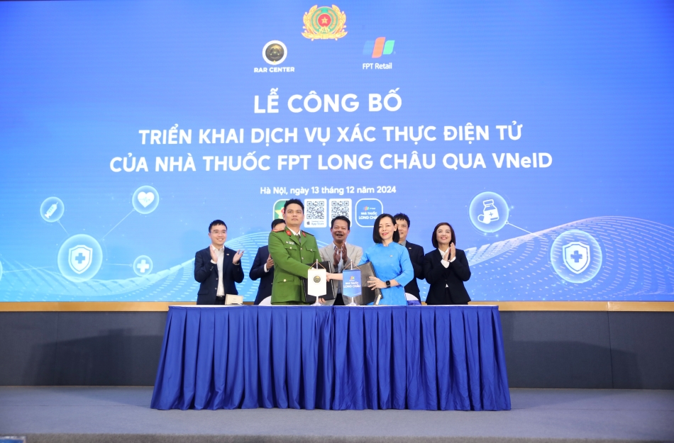 Sắp tới, người dân có thể mua thuốc trực tuyến trên ứng dụng VNeID - ảnh 2