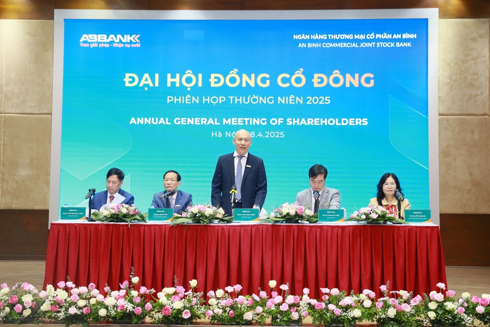 ĐHĐCĐ ABBANK 2025: Thông qua kế hoạch lợi nhuận 1.800 tỷ đồng, tập trung phát triển bền vững và chuyển đổi số - ảnh 1