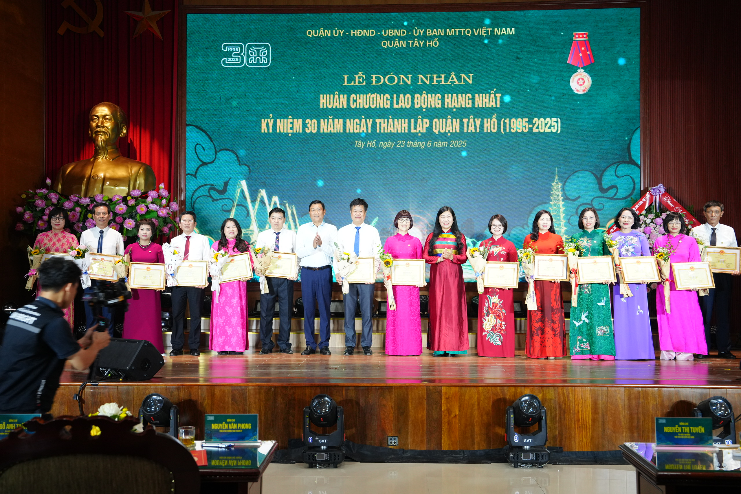 Tây Hồ 30 năm khát vọng và vươn mình: Từ vùng đất di sản đến tâm điểm động lực của Thủ đô - ảnh 12