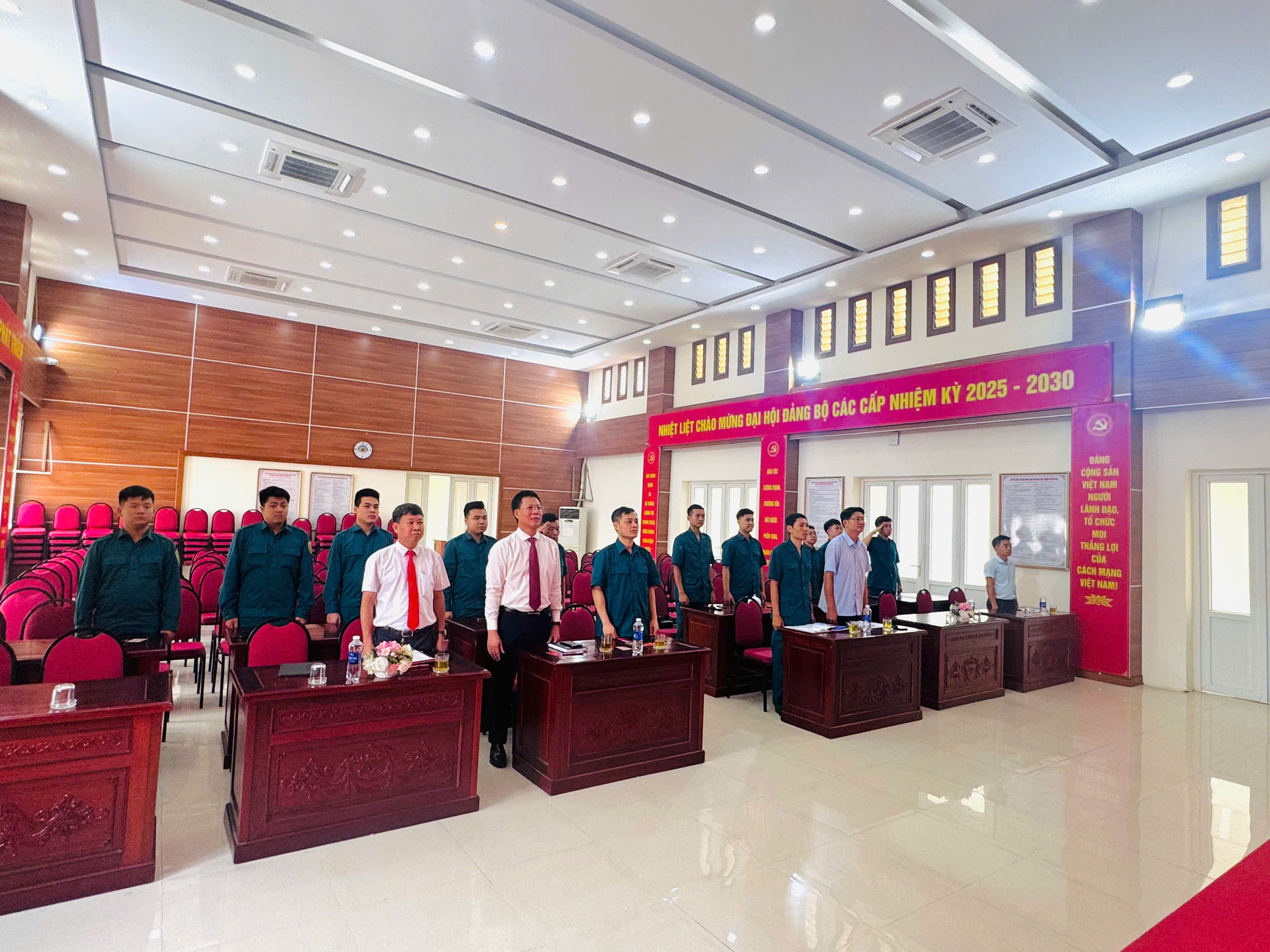 Đại hội Chi bộ Quân sự phường Phú Thượng thông qua Nghị quyết quan trọng cho nhiệm kỳ 2025-2030 - ảnh 1