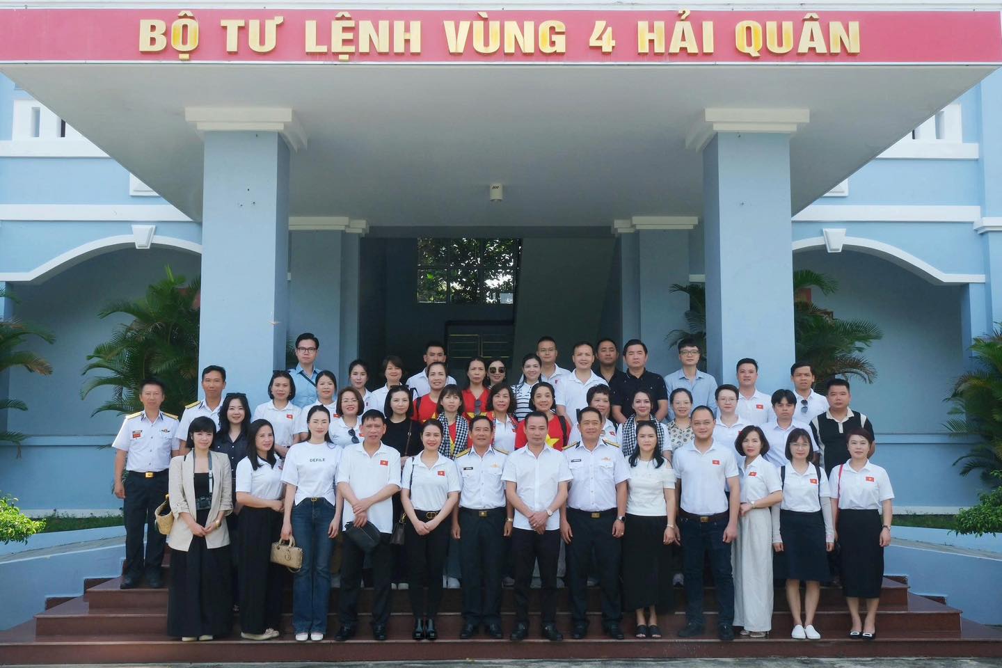 Bệnh viện Phụ sản Hà Nội: Nghĩa tình từ hậu phương đến nơi đầu sóng - ảnh 5