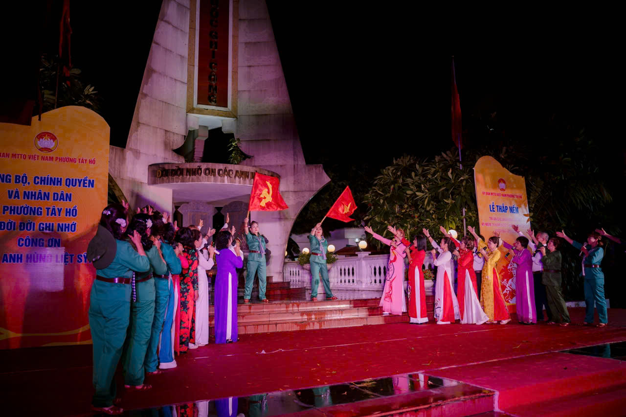 Đêm thắp nến thiêng liêng ở phường Tây Hồ - ảnh 5