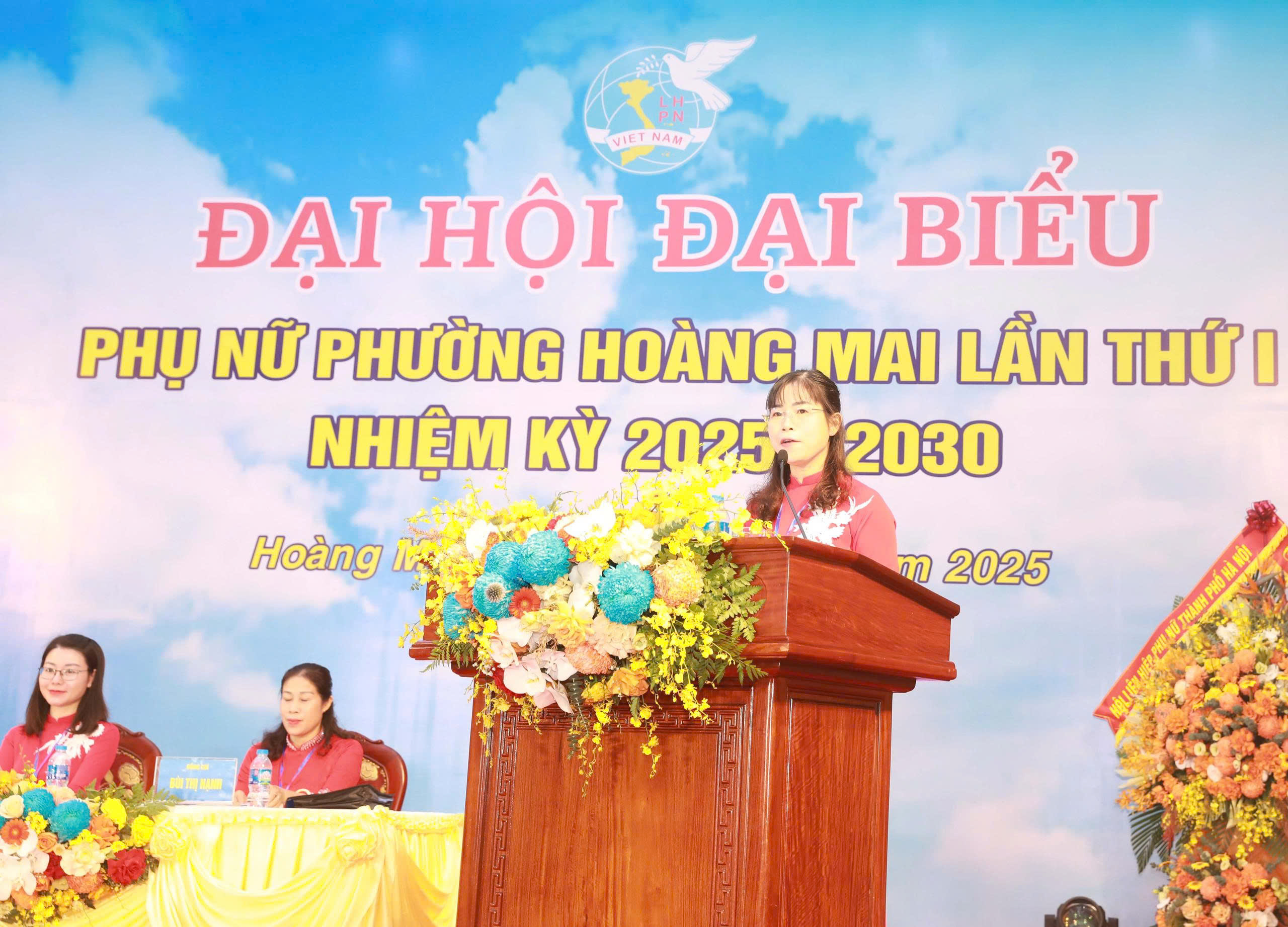 Phát huy truyền thống, phụ nữ Hoàng Mai đoàn kết, sáng tạo, xây dựng tổ chức Hội vững mạnh - ảnh 7
