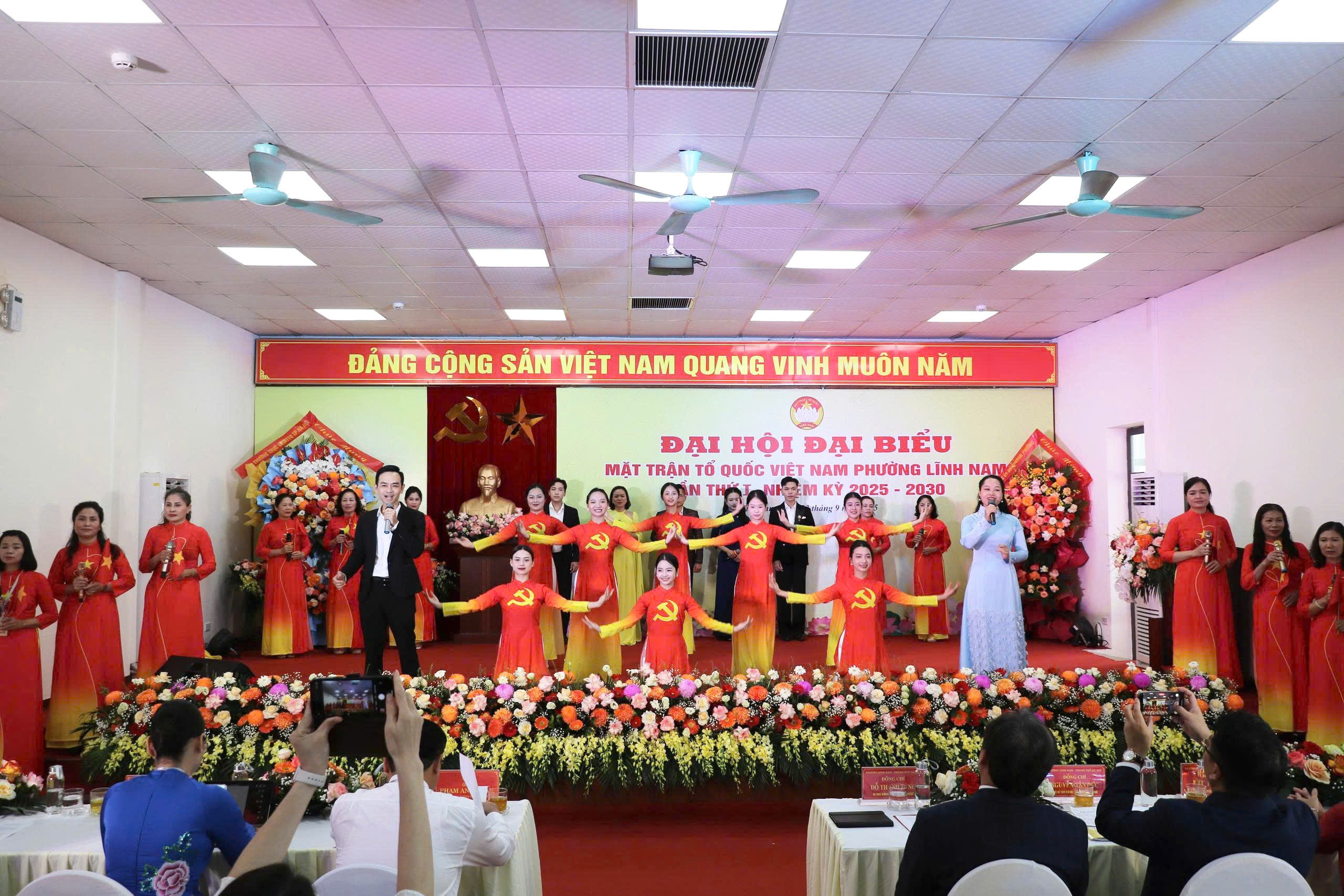 Đại hội đại biểu MTTQ phường Lĩnh Nam lần thứ I: Dấu ấn của sự đoàn kết và khát vọng, phát triển - ảnh 10
