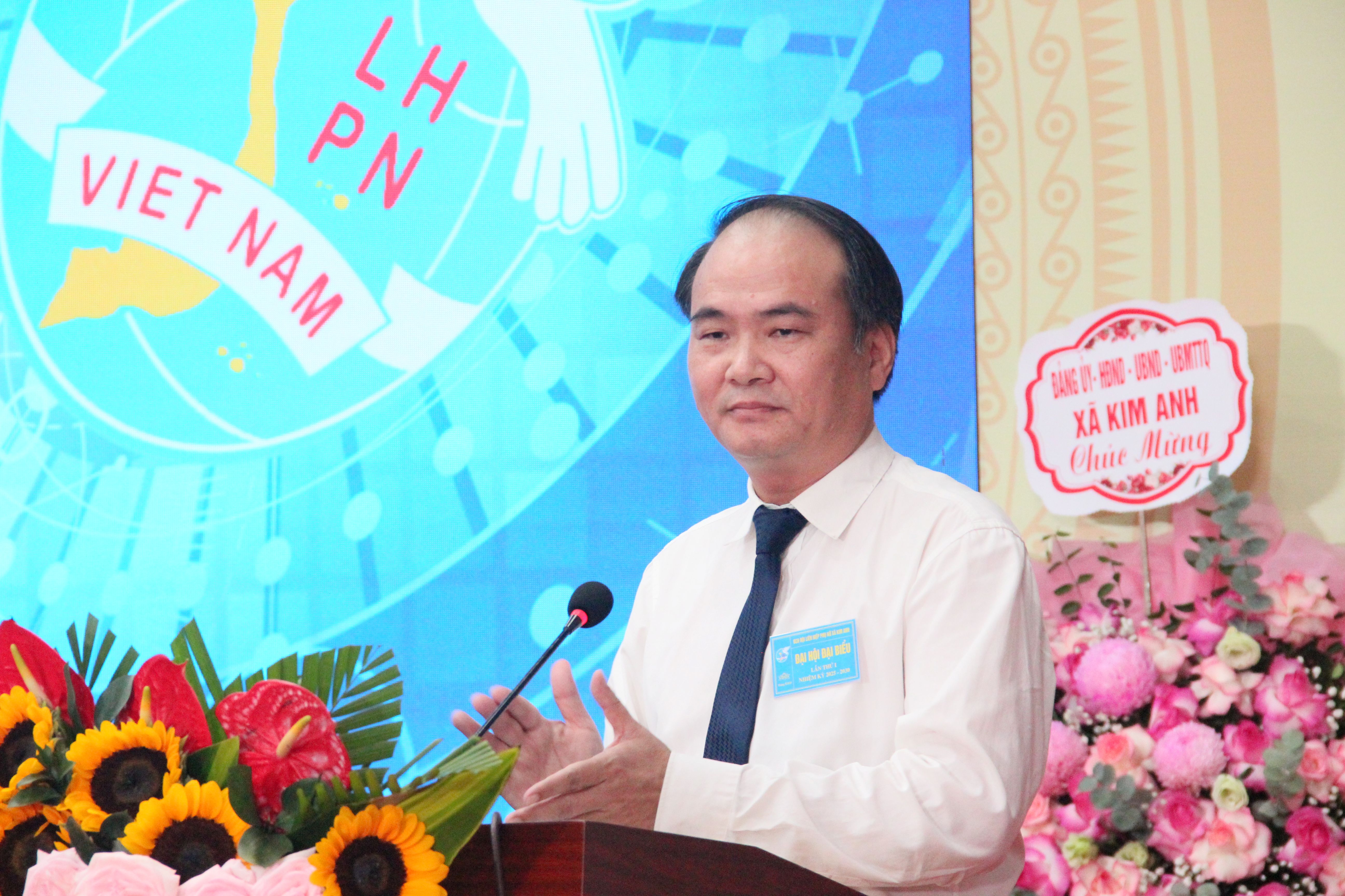 Hội LHPN xã Kim Anh thi đua hành động với khí thế mới - ảnh 6