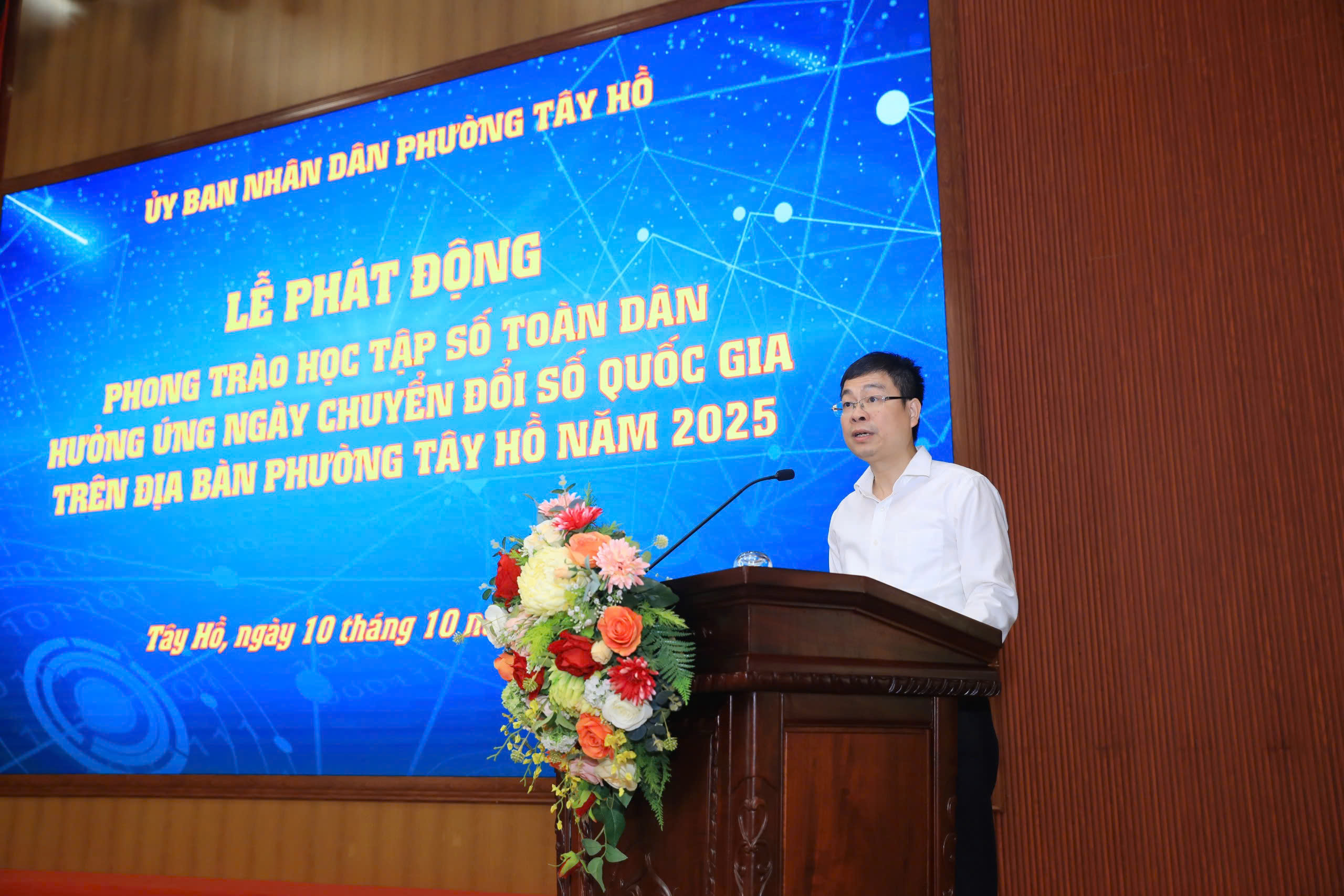 Đồng lòng xây dựng phường Tây Hồ trở thành “Phường kiểu mẫu về Chuyển đổi số” - ảnh 1