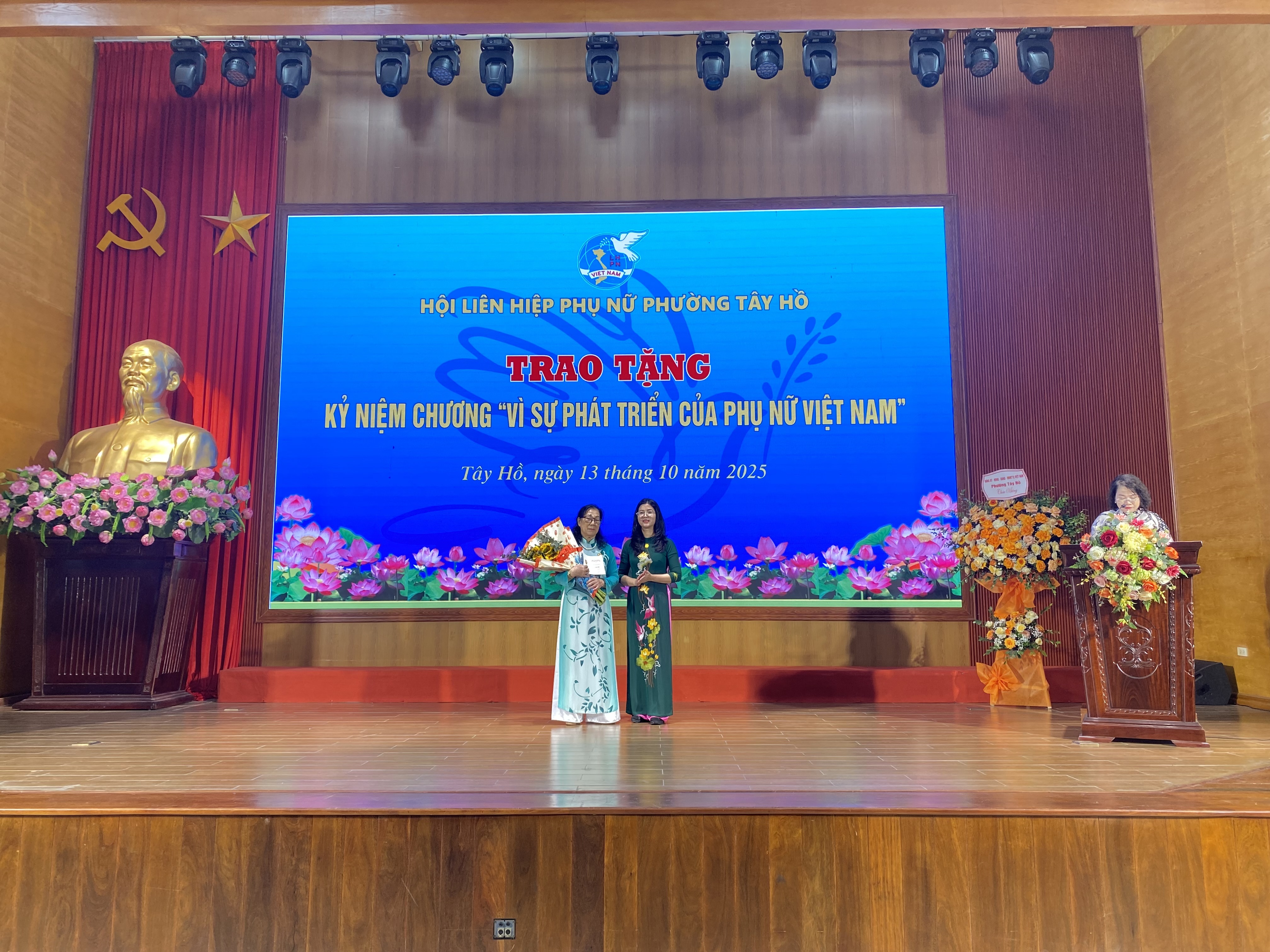 Hành trình tiếp nối và vươn xa của phụ nữ Tây Hồ trong thời đại mới - ảnh 3