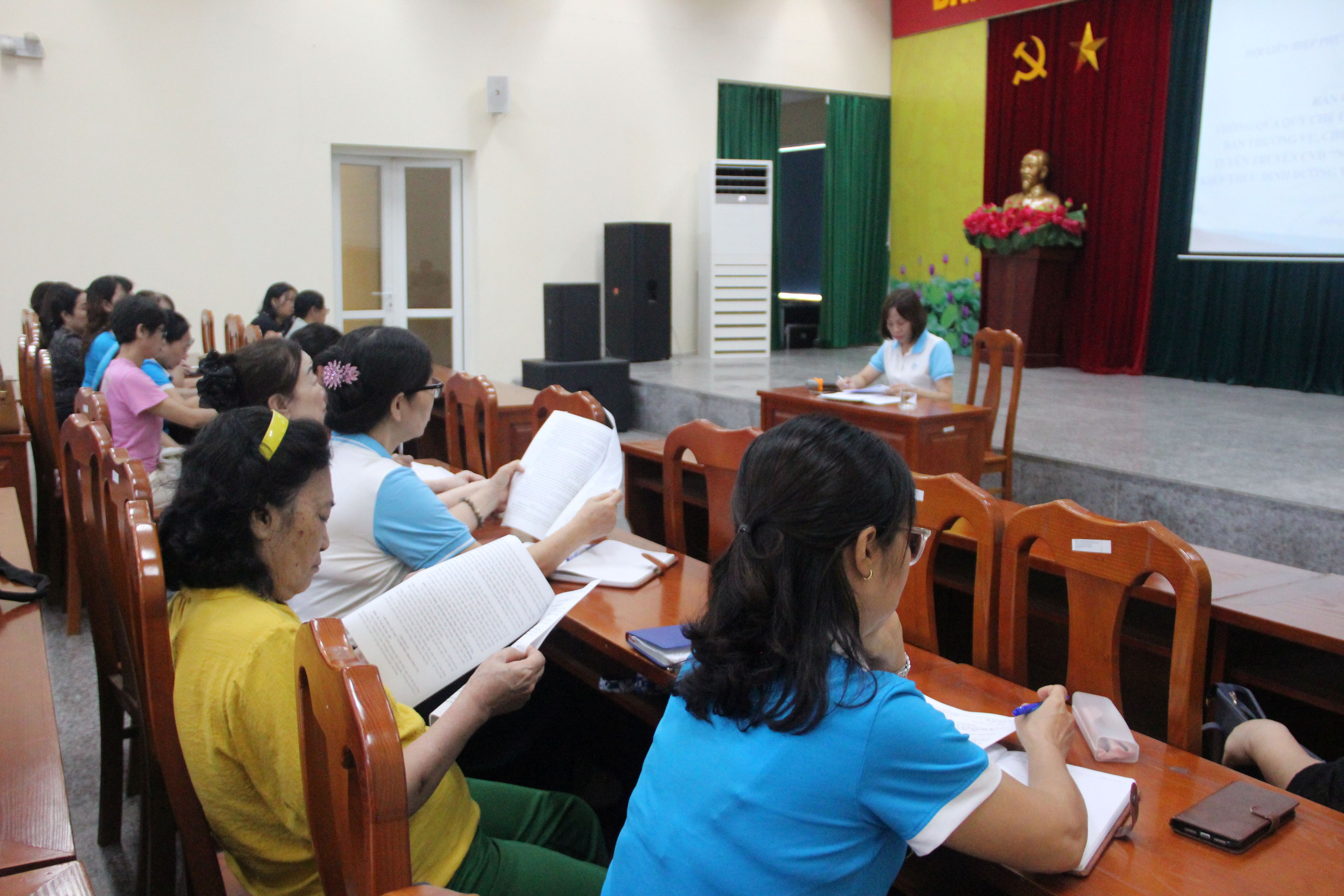 Hội LHPN phường Đông Ngạc khởi động nhiệm kỳ 2025–2030 với nhiều nội dung đổi mới - ảnh 3