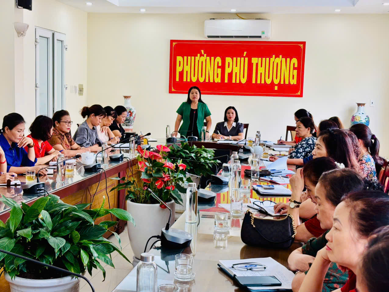 Hội LHPN Phú Thượng tổ chức Hội nghị BCH lần I, thông qua Quy chế và chương trình toàn khóa - ảnh 2
