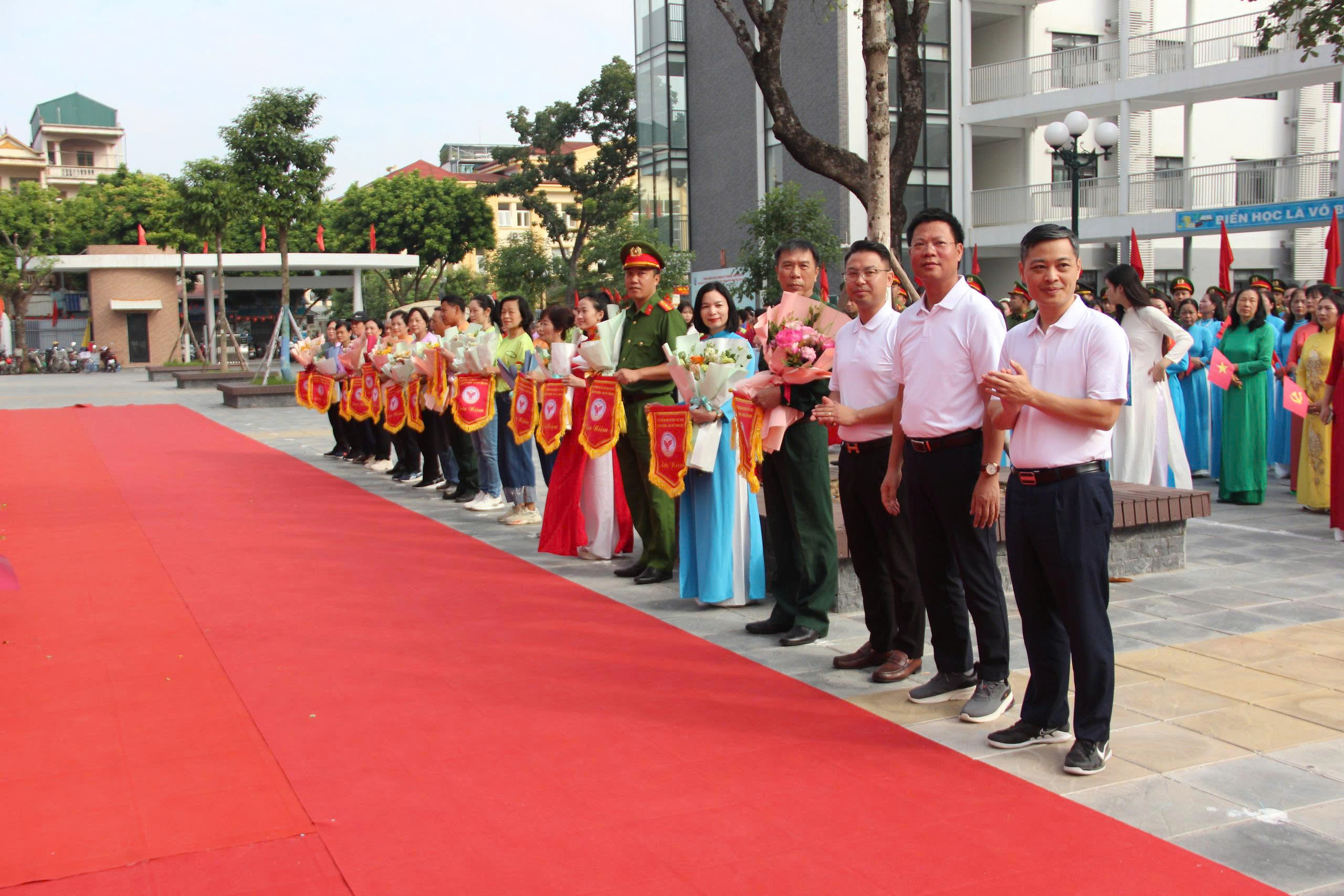 Phú Thượng: Hơn 400 vận động viên tiêu biểu tranh tài tại Đại hội Thể dục thể thao - ảnh 21