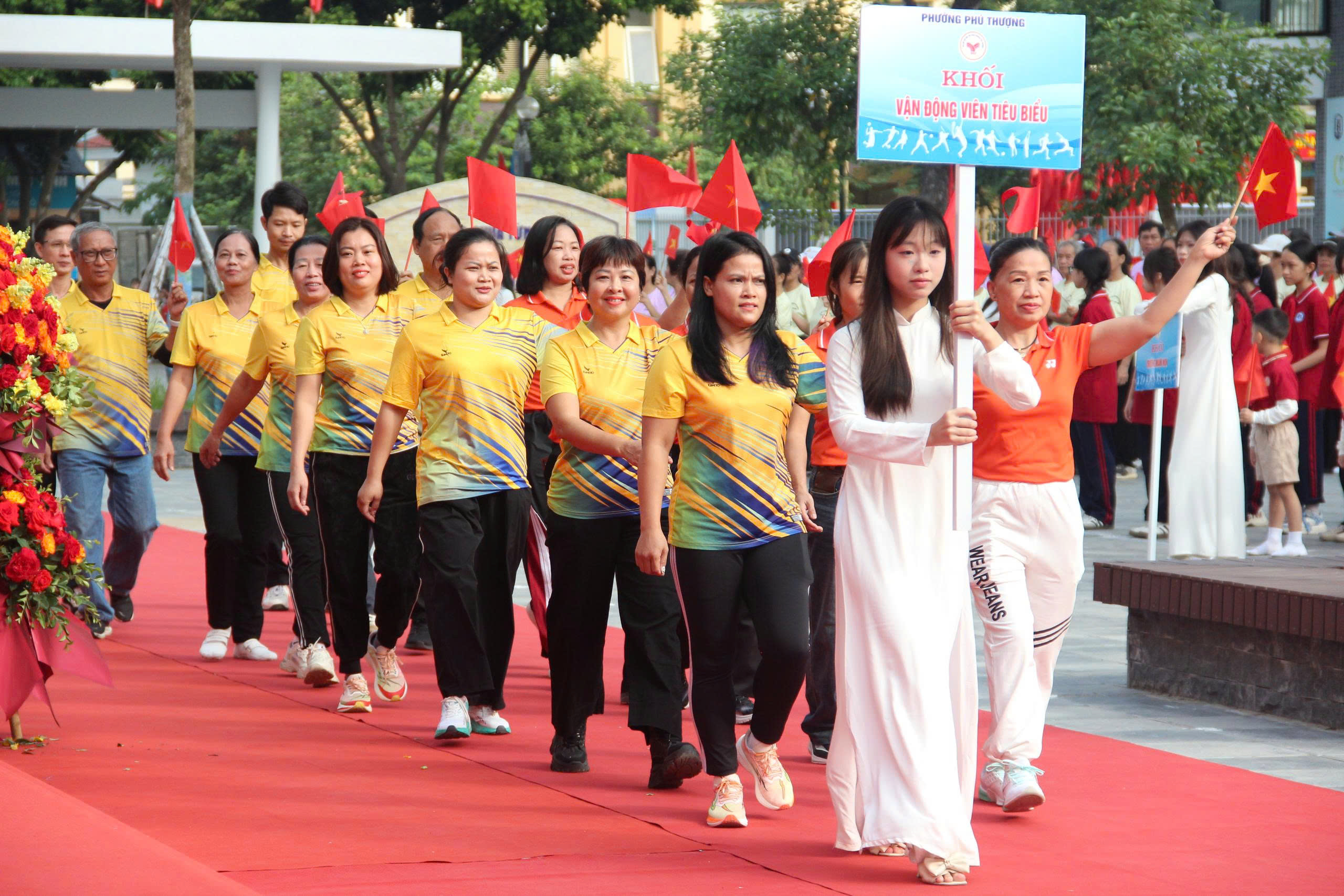 Phú Thượng: Hơn 400 vận động viên tiêu biểu tranh tài tại Đại hội Thể dục thể thao - ảnh 18
