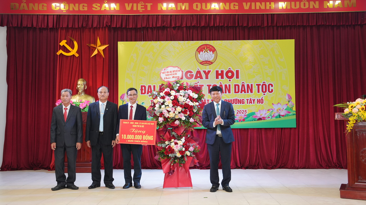 Phường Tây Hồ: Gắn kết cộng đồng qua Ngày hội Đại đoàn kết toàn dân tộc - ảnh 2