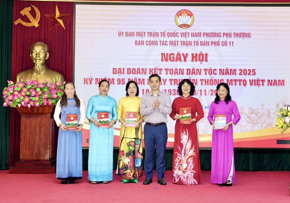 Tiếp tục phát huy tinh thần đoàn kết, xây dựng đô thị văn minh - ảnh 3