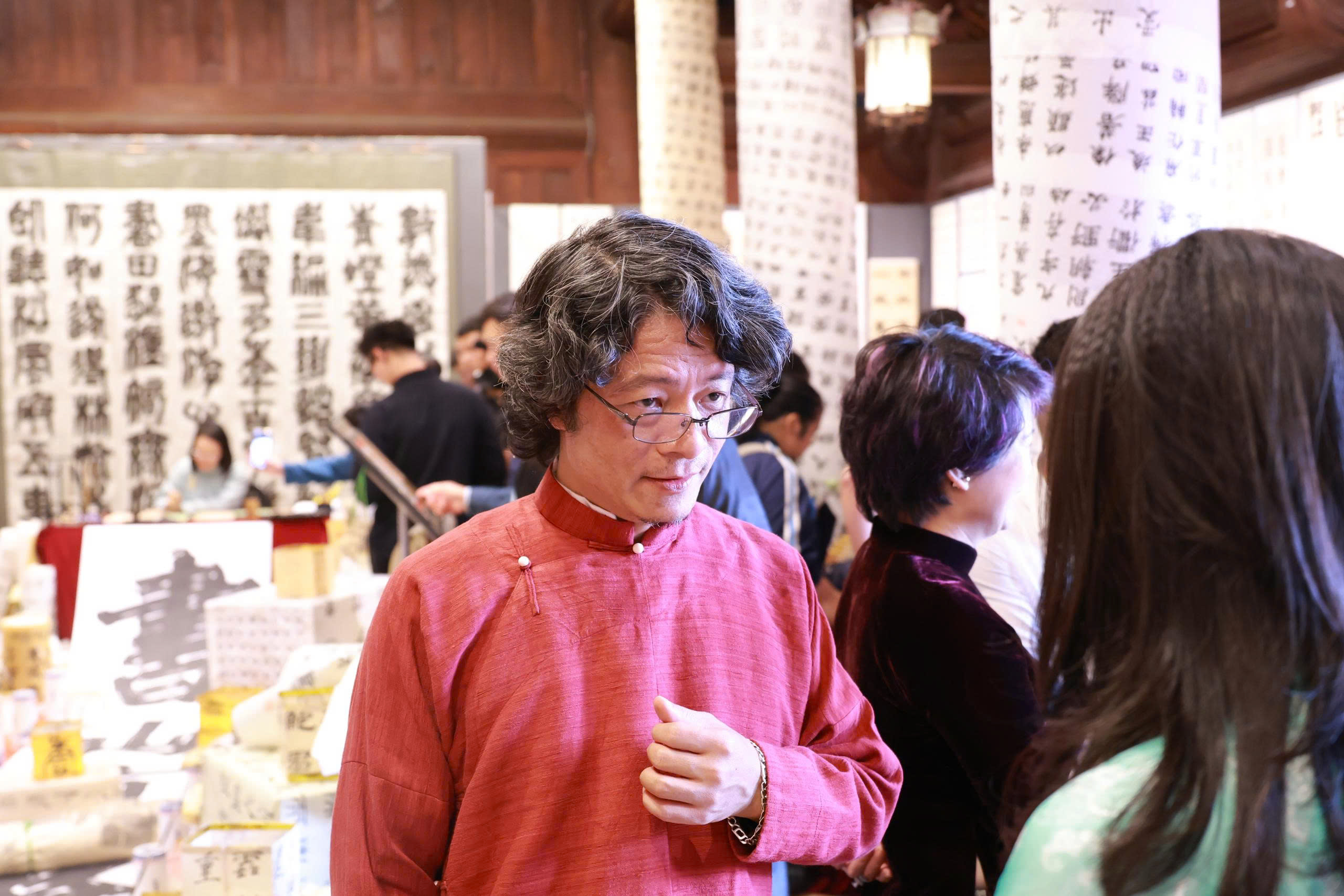 Giữa dòng chảy thời đại số, làm sao để mạch nguồn di sản Hán Nôm, Thư pháp không mai một? - ảnh 1