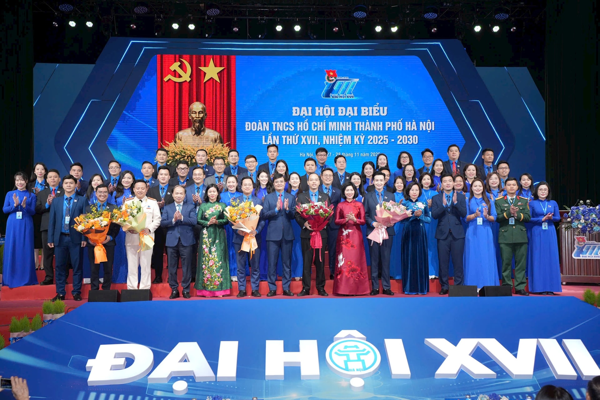 Xác định 17 chỉ tiêu cùng 3 khâu đột phá chiến lược - ảnh 6