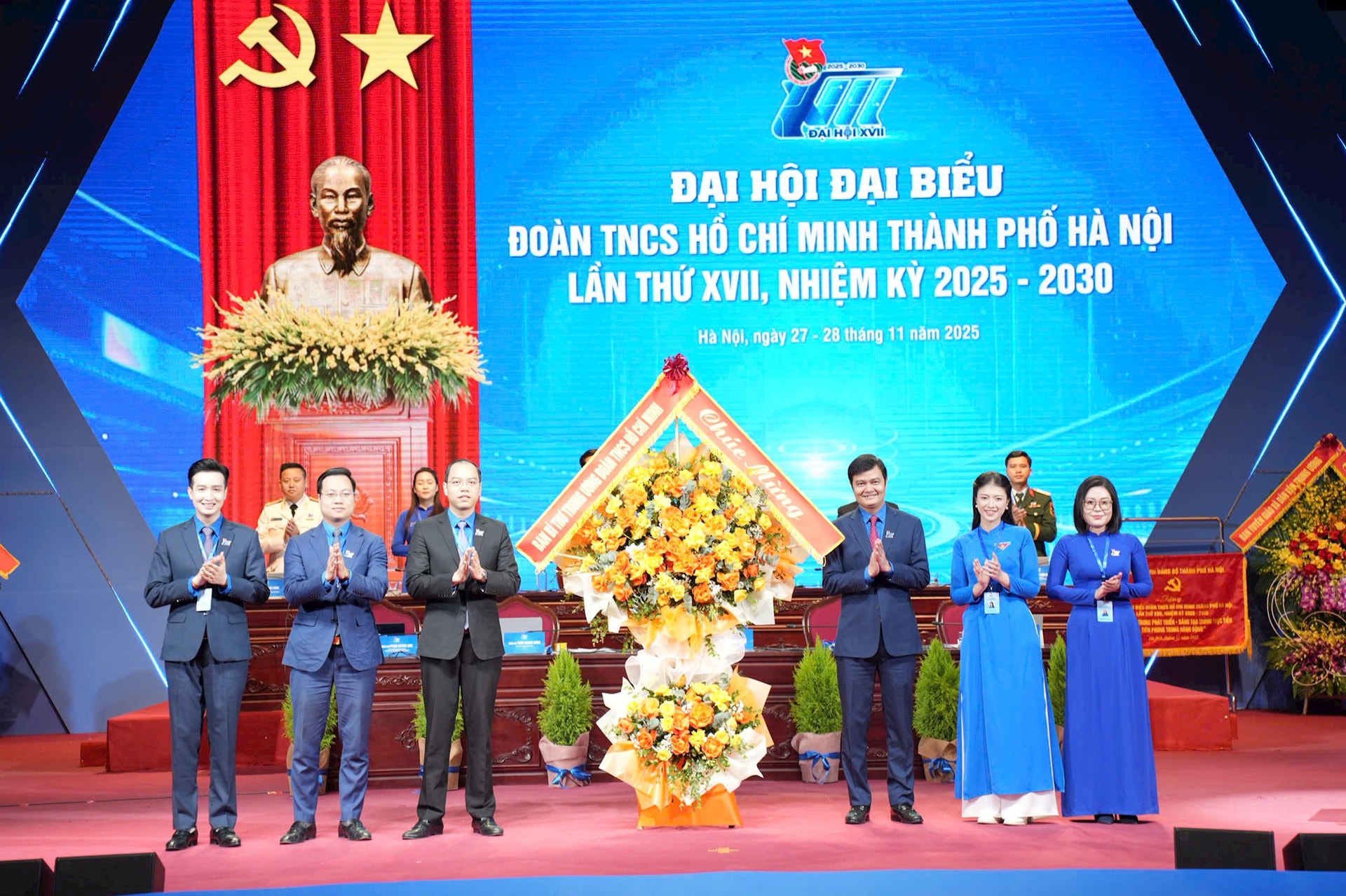 Xác định 17 chỉ tiêu cùng 3 khâu đột phá chiến lược - ảnh 4