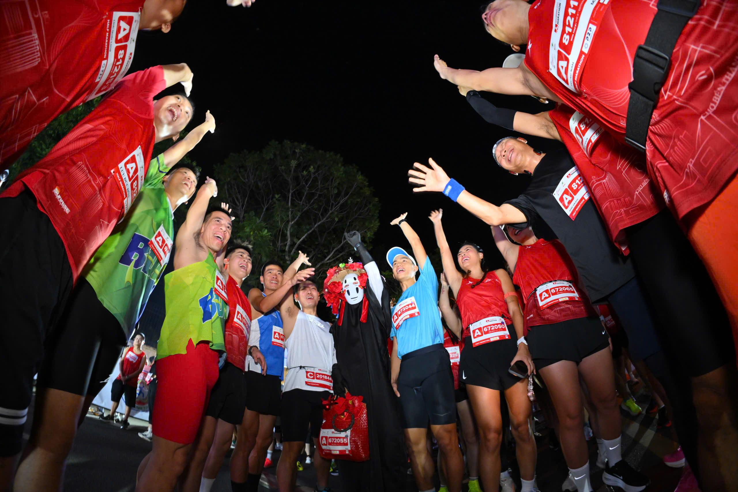 Ngày hội chạy bộ lớn nhất thành phố Hồ Chí Minh thu hút 23.000 người - ảnh 1