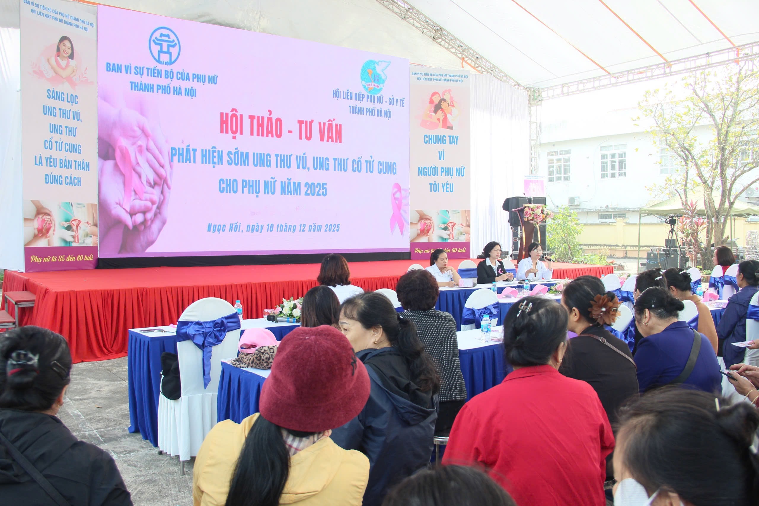 Hà Nội: Gần 400 phụ nữ xã Ngọc Hồi được khám sàng lọc miễn phí ung thư vú, ung thư cổ tử cung - ảnh 9