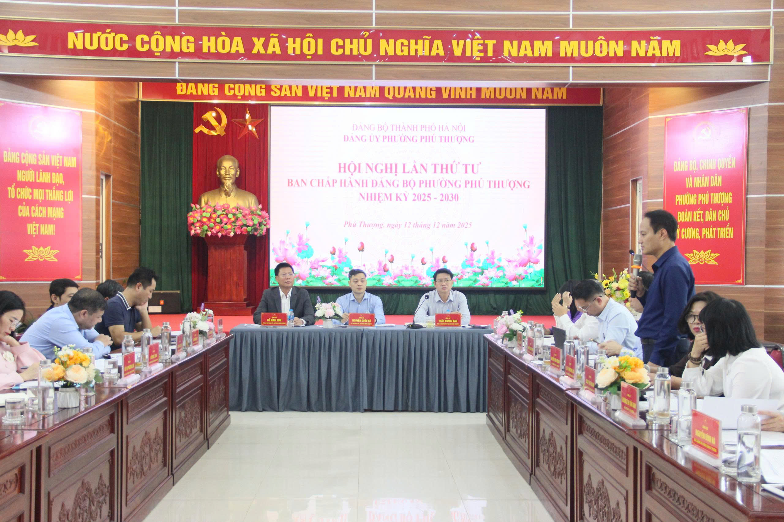 Phường Phú Thượng hoàn thành vượt mức nhiều chỉ tiêu năm 2025, quyết tâm tạo đột phá năm 2026 - ảnh 3