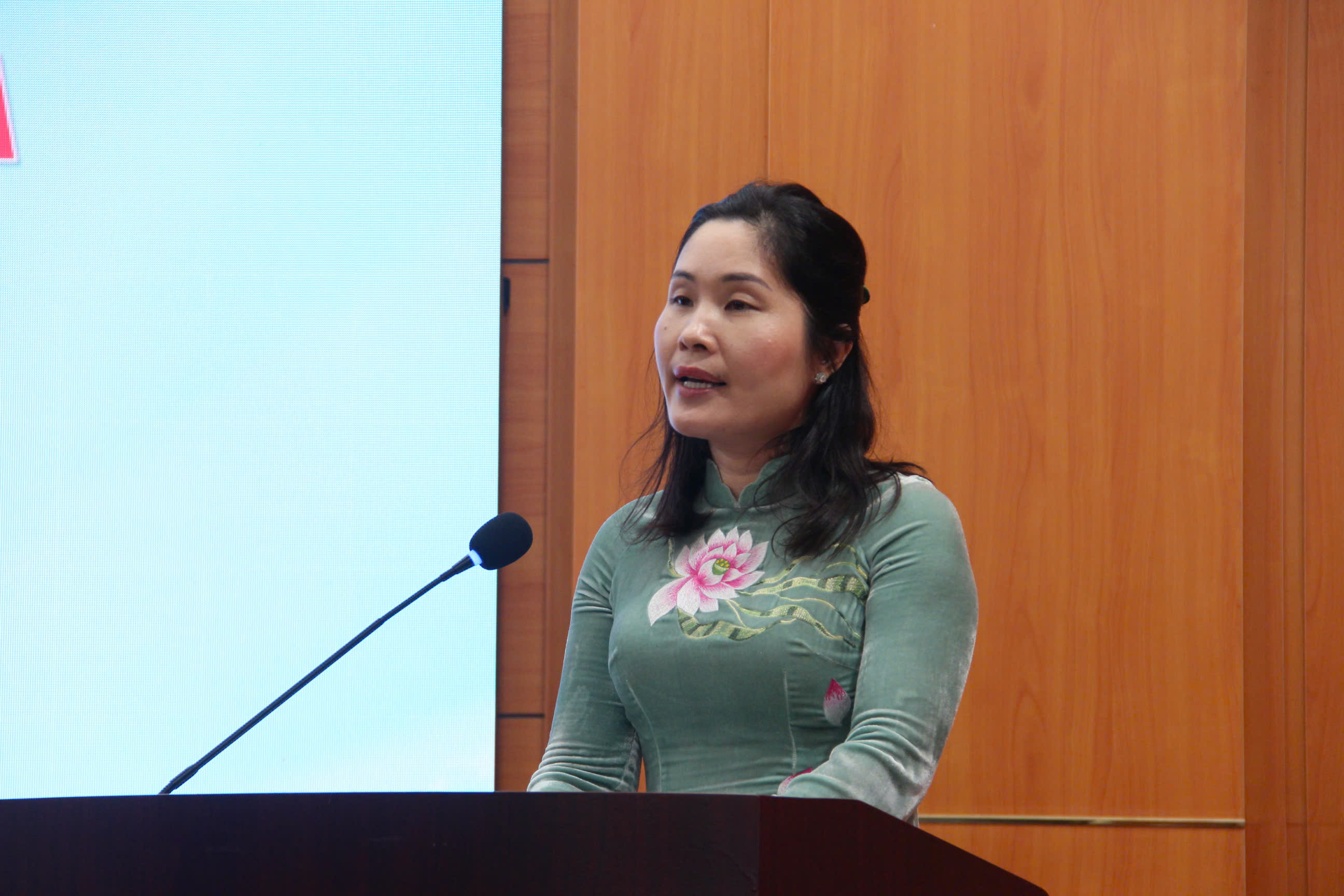 Sôi nổi hoạt động tổng kết và phát động thi đua của Hội LHPN phường Tây Hồ - ảnh 3