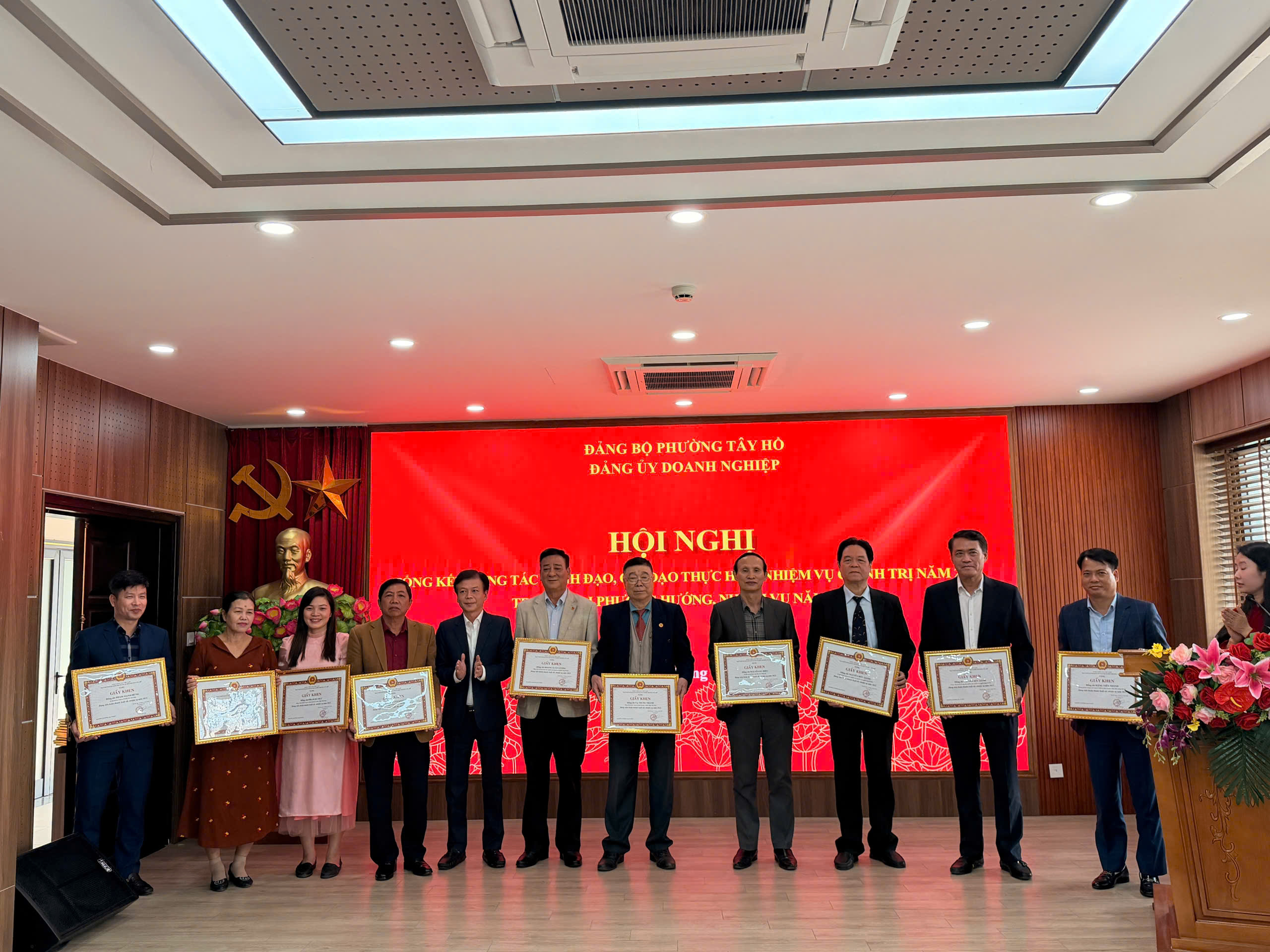 Đảng ủy Doanh nghiệp phường Tây Hồ: “Số hóa” hoạt động Đảng để đồng hành cùng doanh nghiệp - ảnh 4