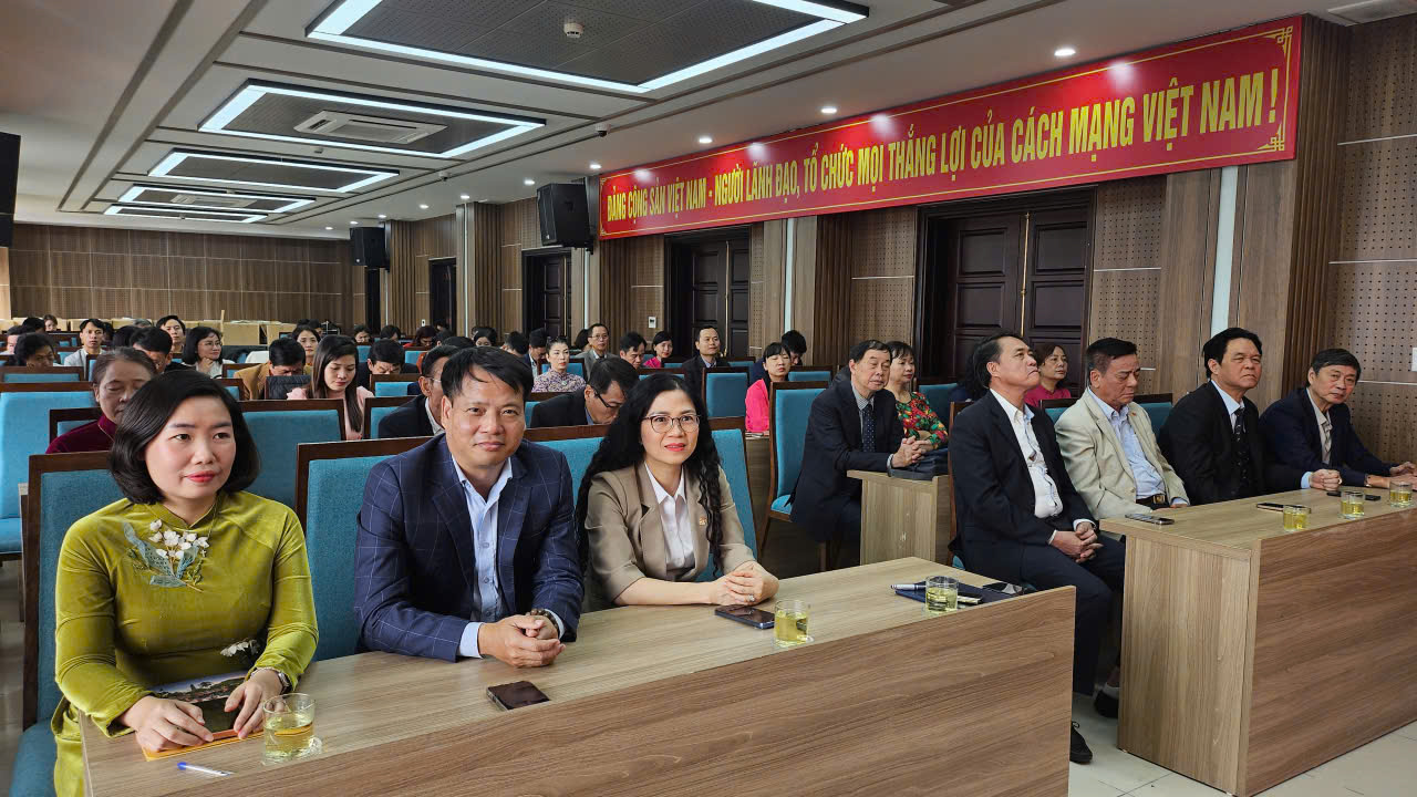 Đảng ủy Doanh nghiệp phường Tây Hồ: “Số hóa” hoạt động Đảng để đồng hành cùng doanh nghiệp - ảnh 1