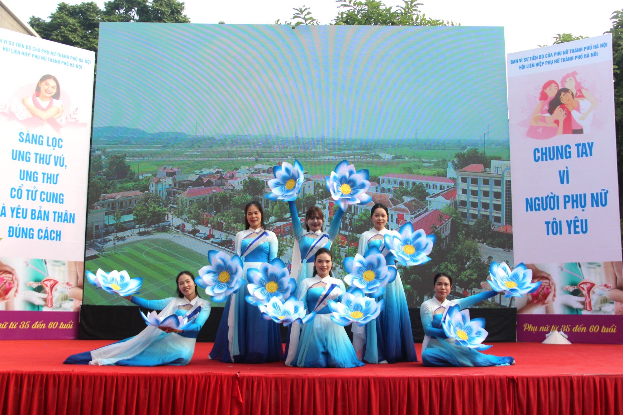 Sôi nổi chương trình truyền thông và tư vấn tầm soát ung thư cho 400 phụ nữ xã Quốc Oai - ảnh 4