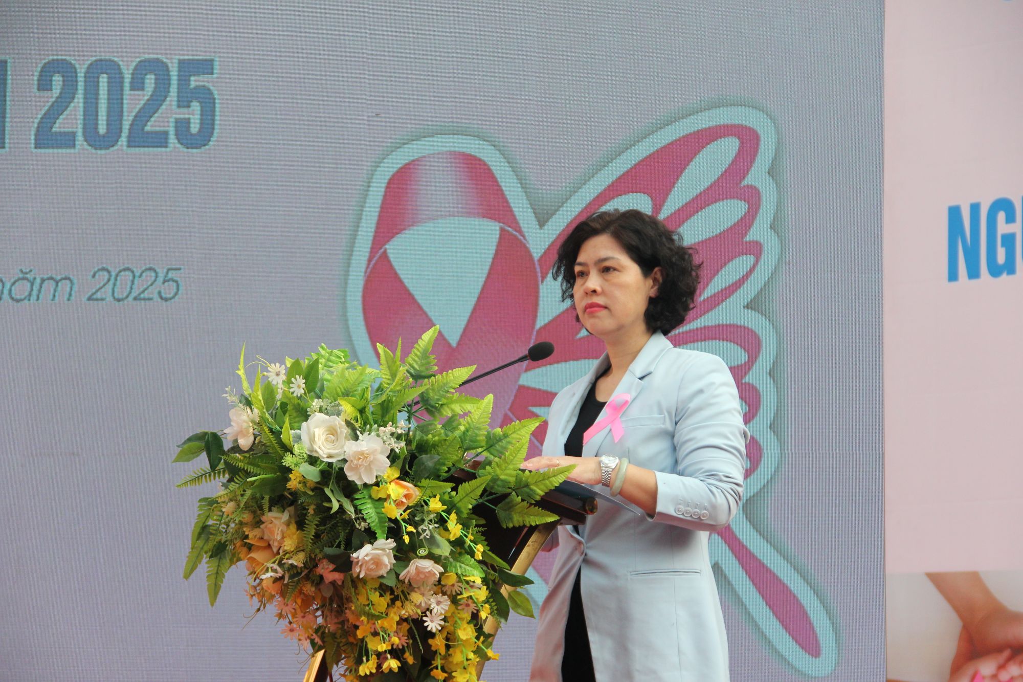 Sôi nổi chương trình truyền thông và tư vấn tầm soát ung thư cho 400 phụ nữ xã Quốc Oai - ảnh 2