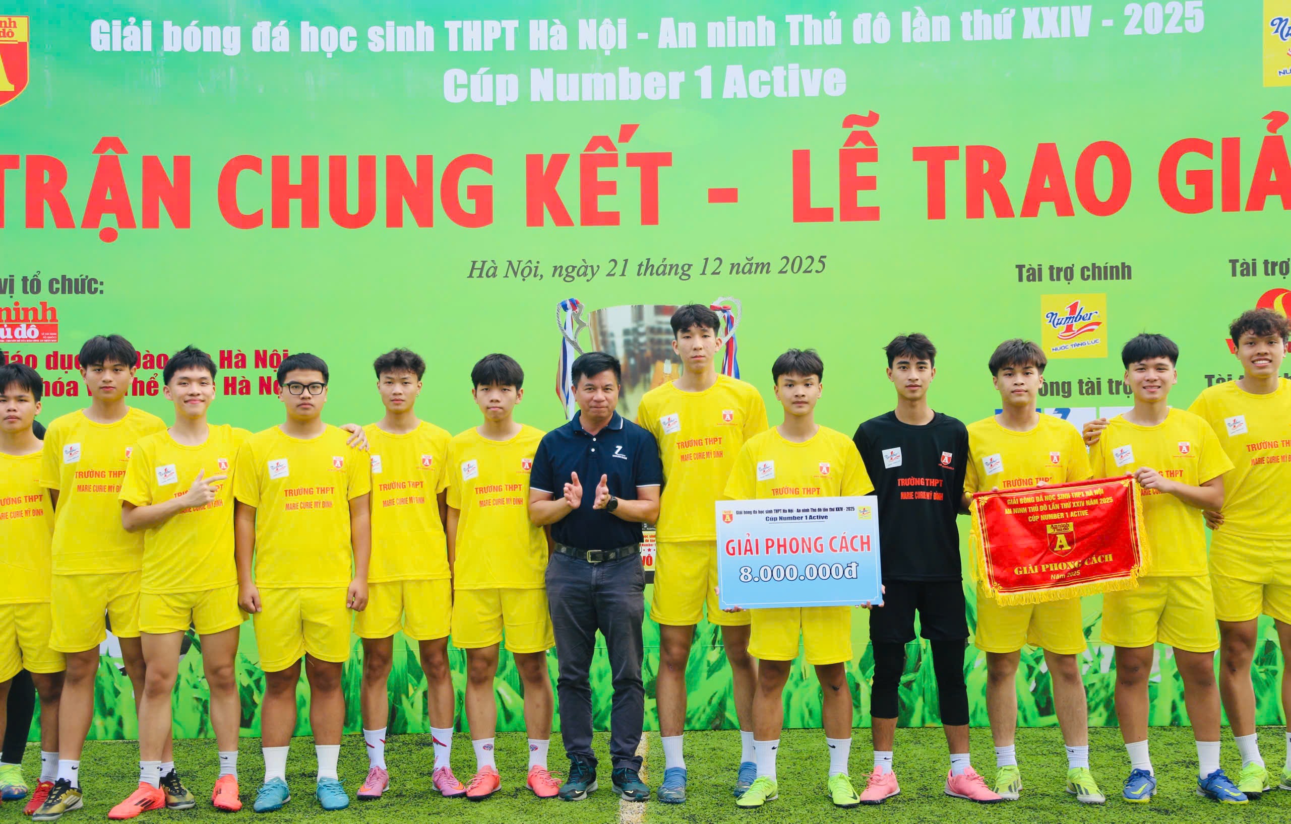 THPT Xuân Mai lần đầu vô địch Giải bóng đá học sinh THPT Hà Nội – An ninh Thủ đô 2025 - ảnh 5