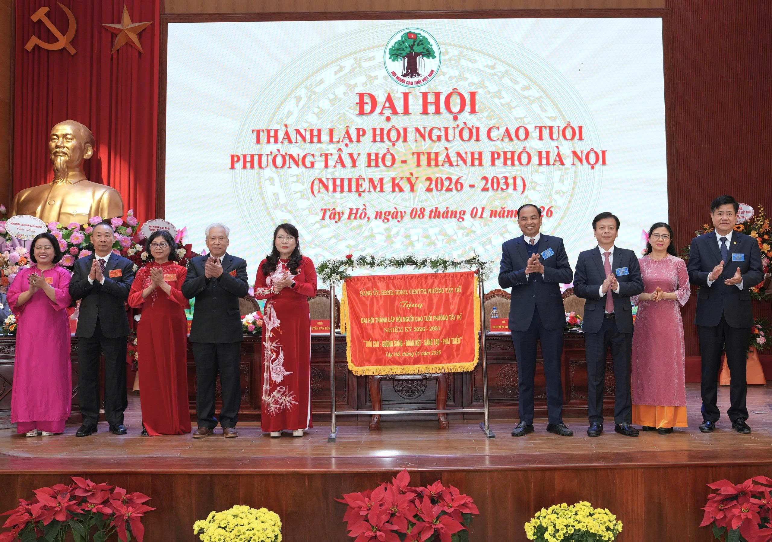 Phường Tây Hồ: Tổ chức thành công Đại hội điểm thành lập Hội Người cao tuổi phường - ảnh 13