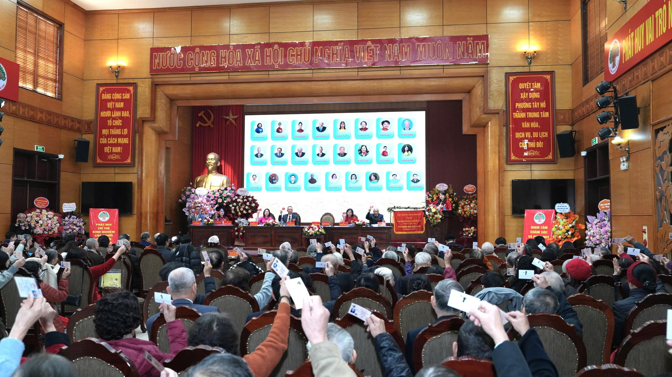 Phường Tây Hồ: Tổ chức thành công Đại hội điểm thành lập Hội Người cao tuổi phường - ảnh 6