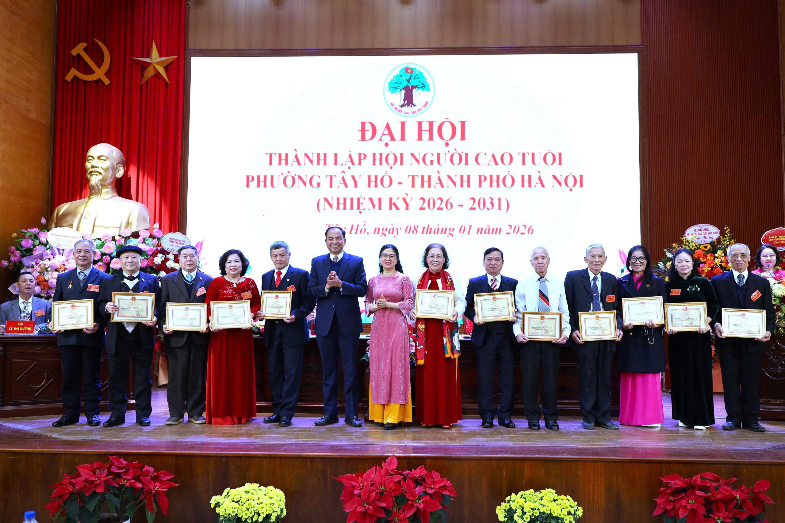 Phường Tây Hồ: Tổ chức thành công Đại hội điểm thành lập Hội Người cao tuổi phường - ảnh 17