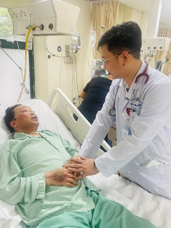 Tấm vé đoàn viên từ phòng hồi sức ngày cận Tết - ảnh 1