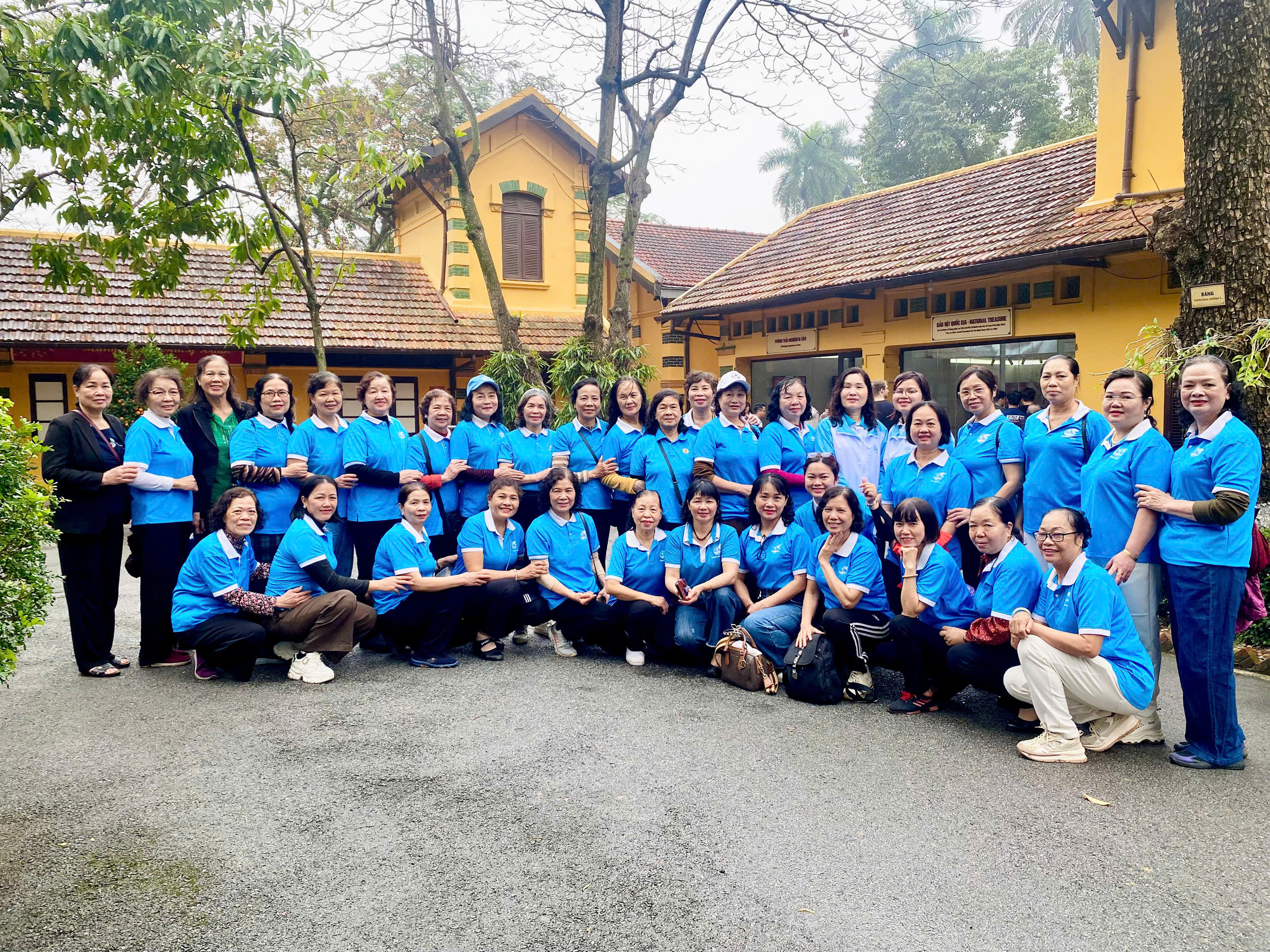 Hội LHPN phường Tây Hồ báo công dâng Bác, hưởng ứng Tết trồng cây “Phụ nữ Tây Hồ đời đời nhớ ơn Bác Hồ” - ảnh 13