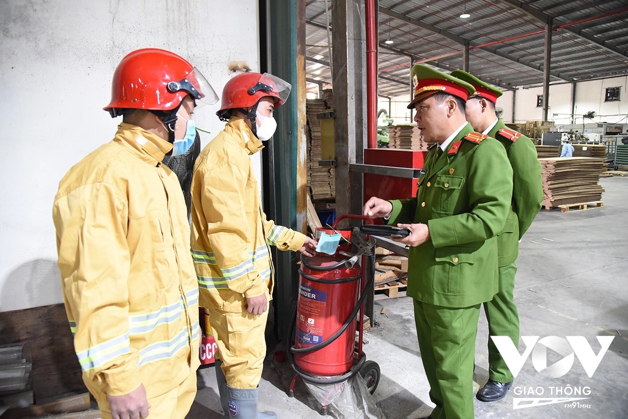 Hà Nội: Đảm bảo an toàn PCCC cho nhân dân Thủ đô đón Tết - ảnh 2