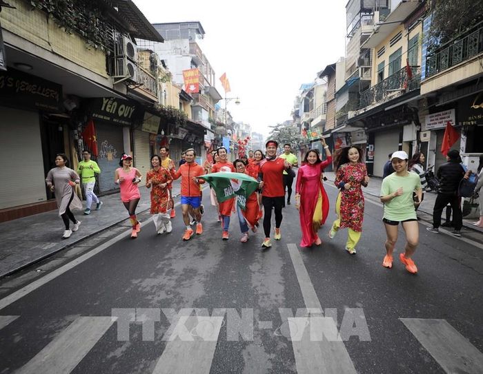 Một Hà Nội bình dị sớm đầu xuân Quý Mão 2023 - ảnh 5