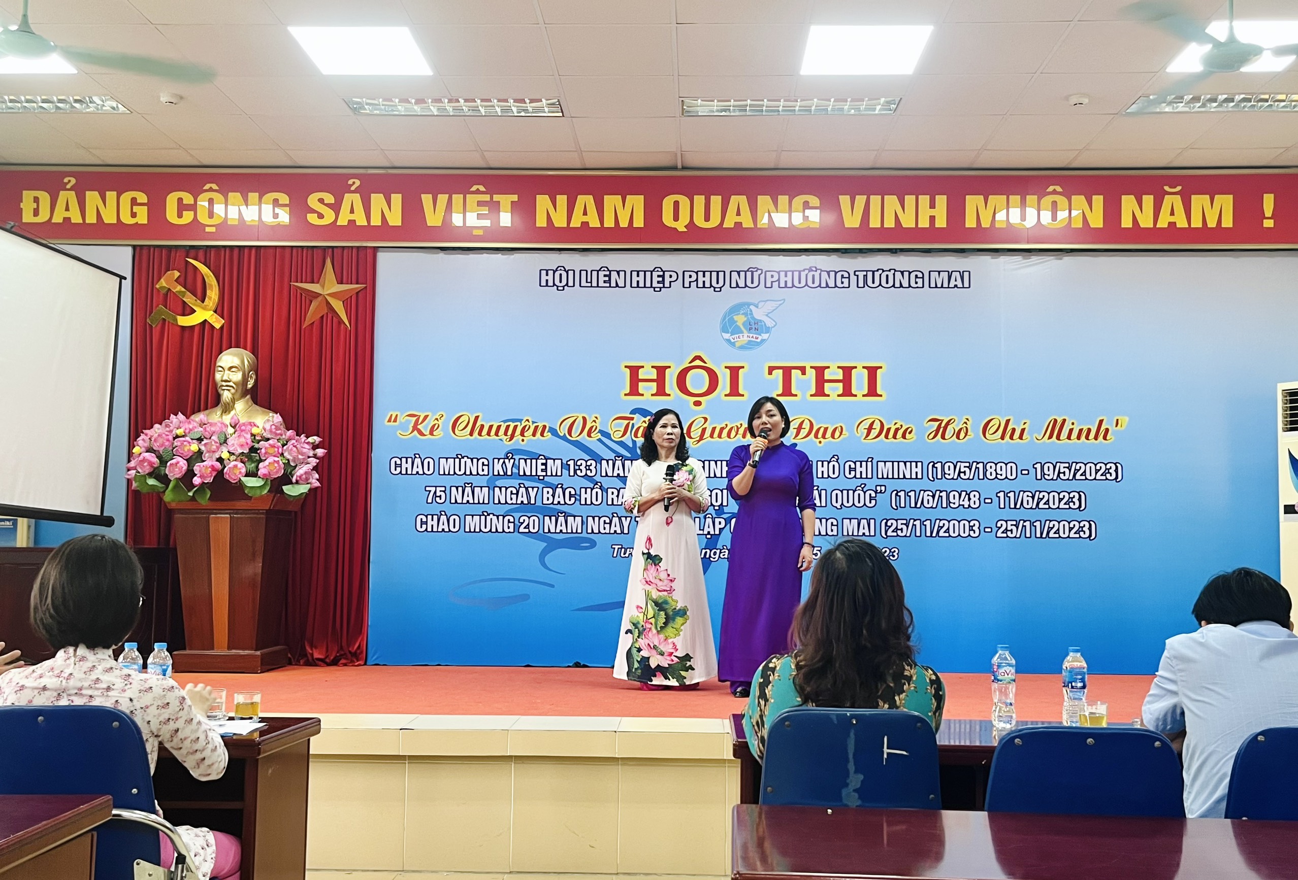 Xúc động Hội thi “Kể chuyện về tấm gương đạo đức Hồ Chí Minh“ - ảnh 20