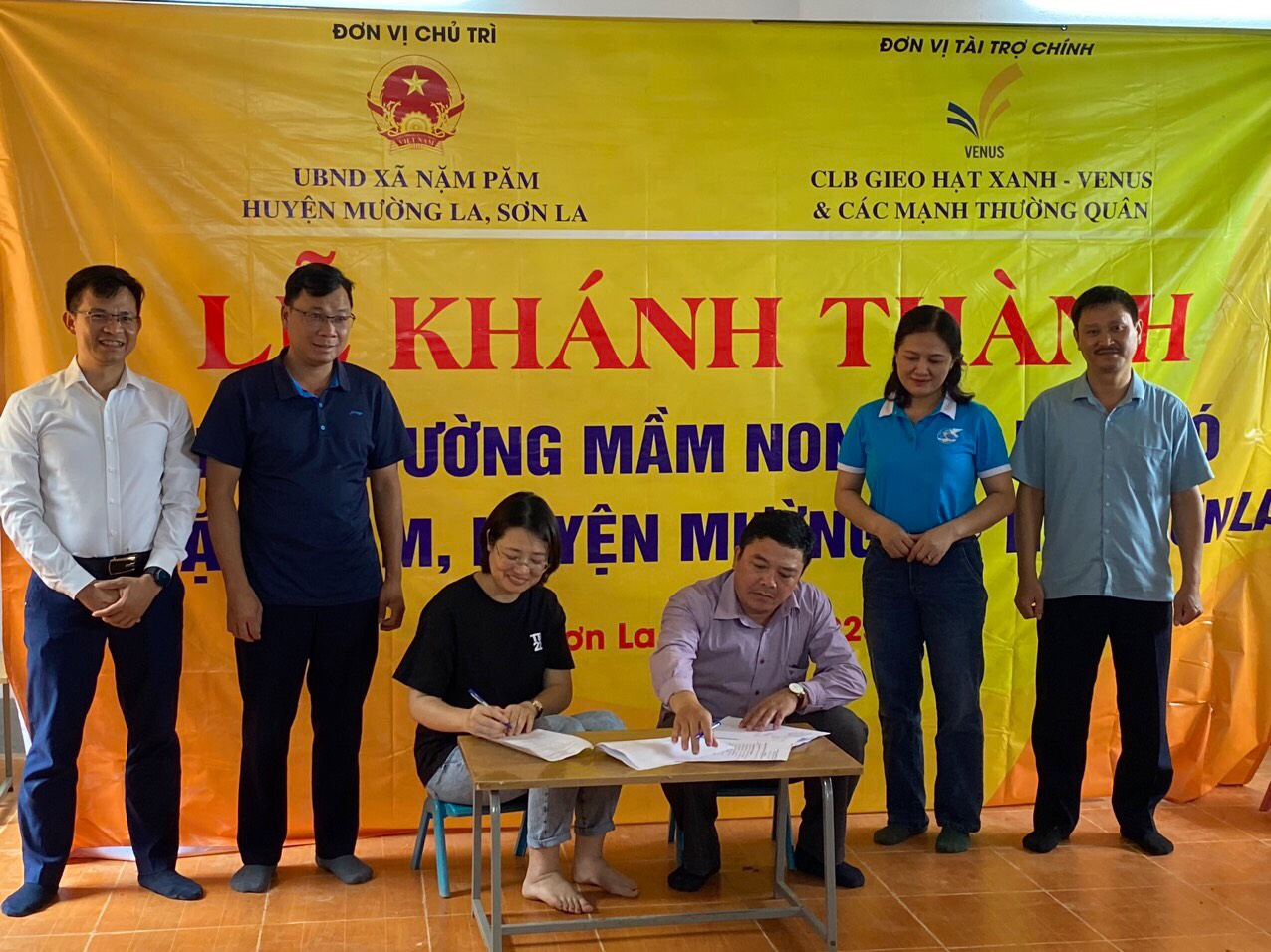 Trao điểm trường mầm non tại xã Nặm Păm (huyện Mường La, tỉnh Sơn La) - ảnh 1