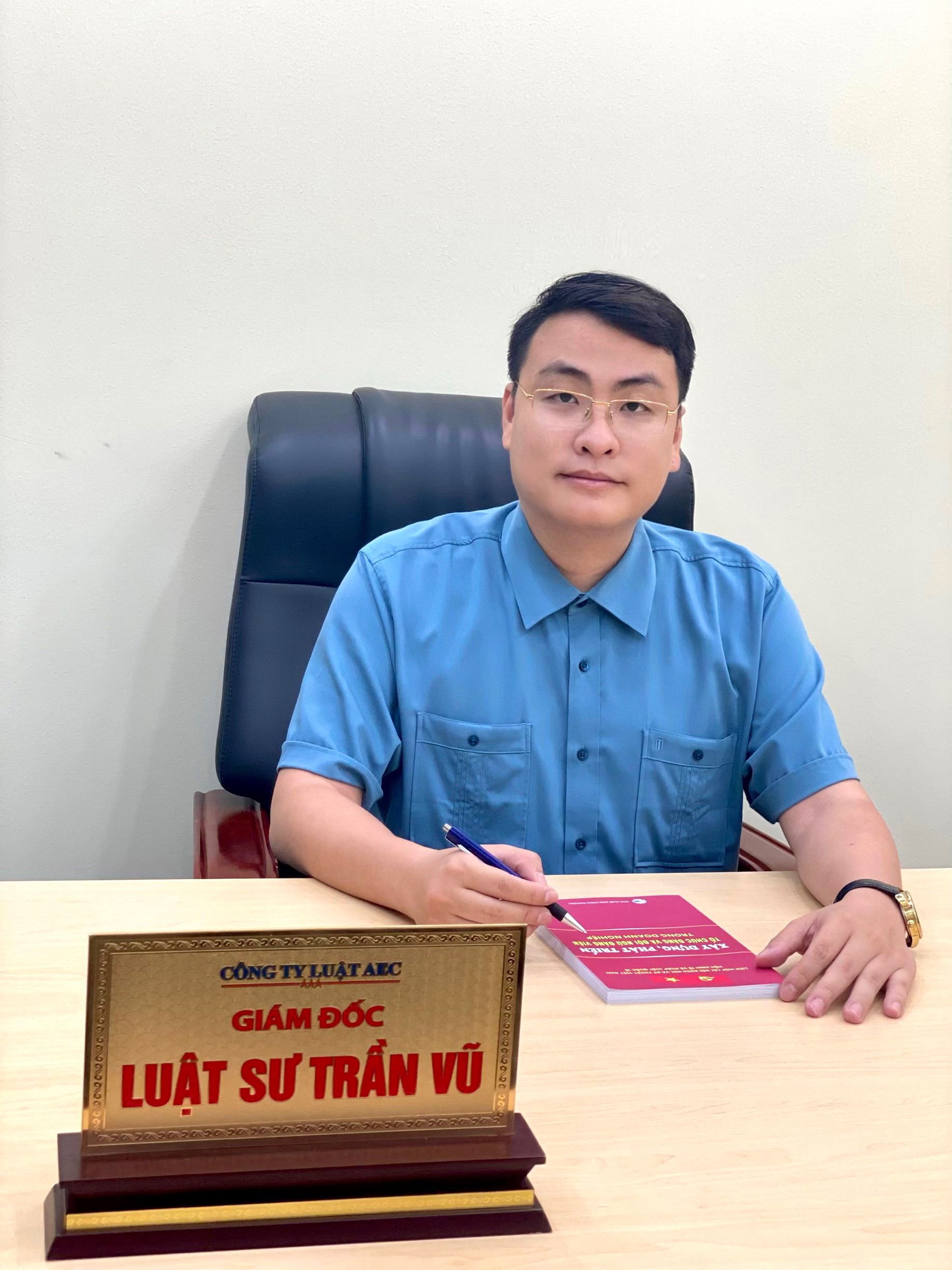 Tái diễn “buôn thần bán thánh” trên mạng xã hội - ảnh 2