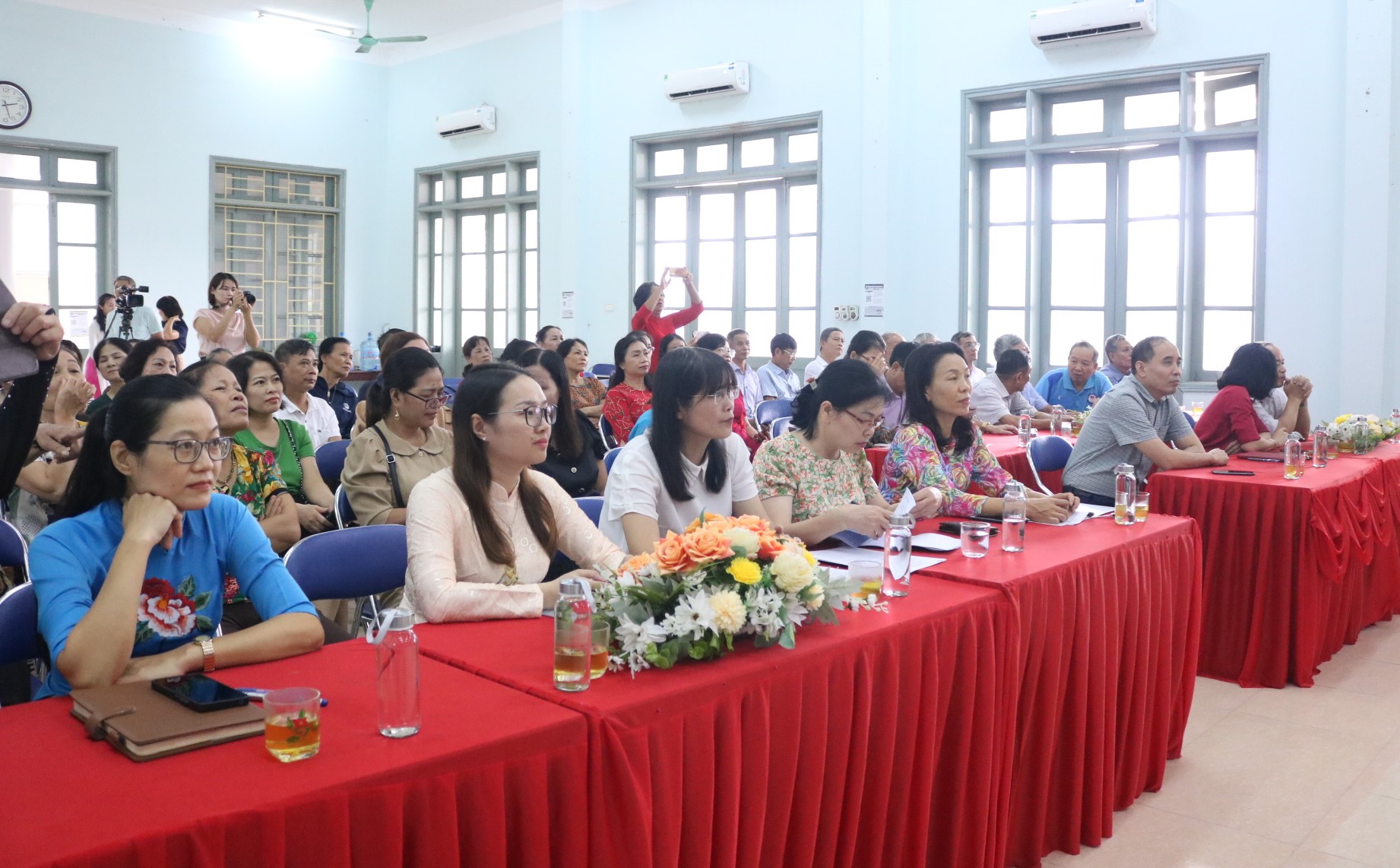 Ra mắt mô hình “Tổ dân phố an toàn cho phụ nữ và trẻ em” tại phường Phương Canh, Nam Từ Liêm - ảnh 1