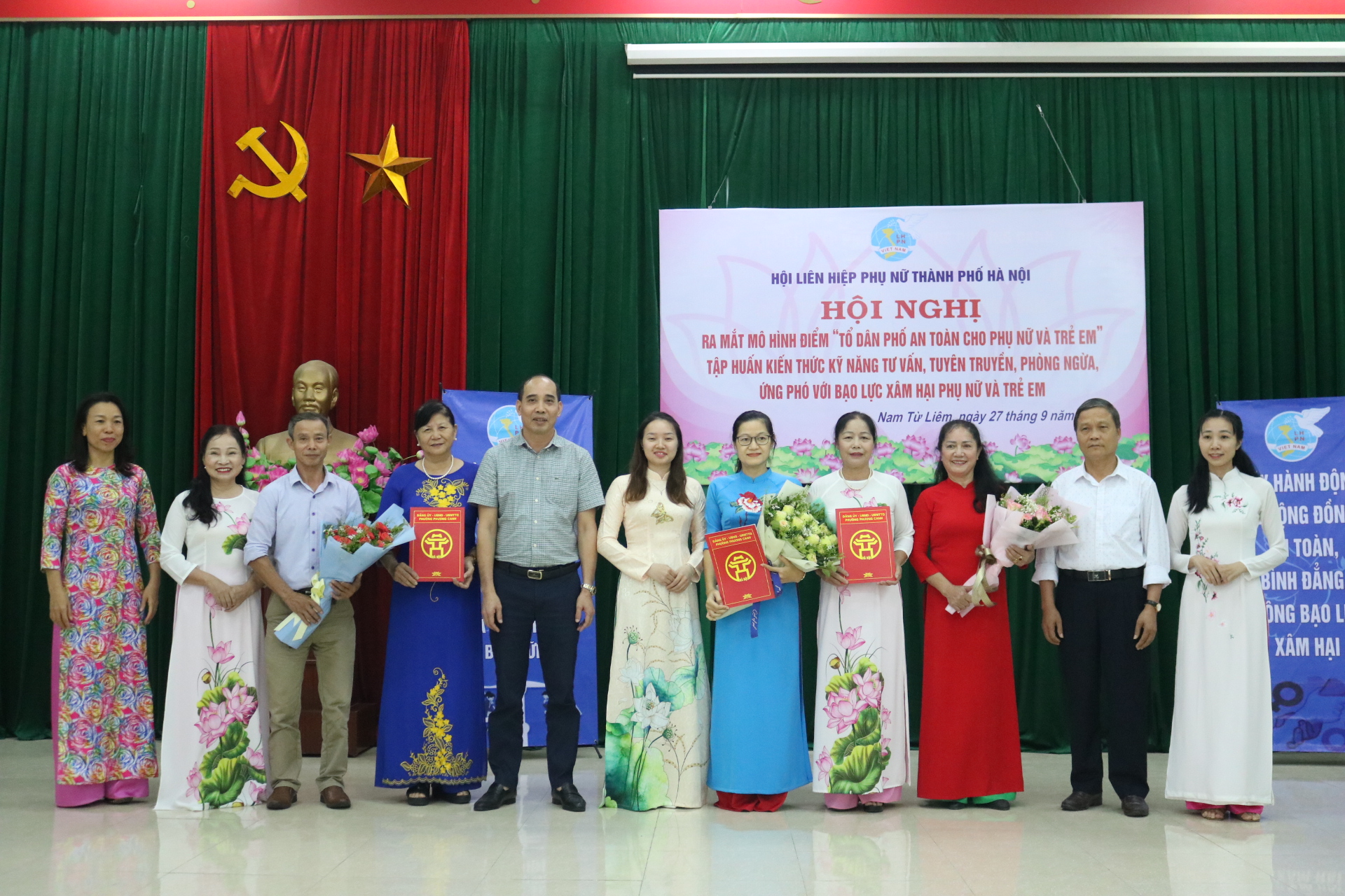 Ra mắt mô hình “Tổ dân phố an toàn cho phụ nữ và trẻ em” tại phường Phương Canh, Nam Từ Liêm - ảnh 2