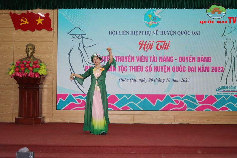 11 thí sinh tham dự hội thi “Tuyên truyền viên Tài năng, Duyên dáng” phụ nữ dân tộc thiểu số - ảnh 14