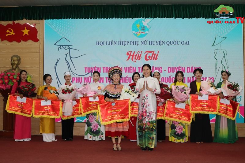 11 thí sinh tham dự hội thi “Tuyên truyền viên Tài năng, Duyên dáng” phụ nữ dân tộc thiểu số - ảnh 21