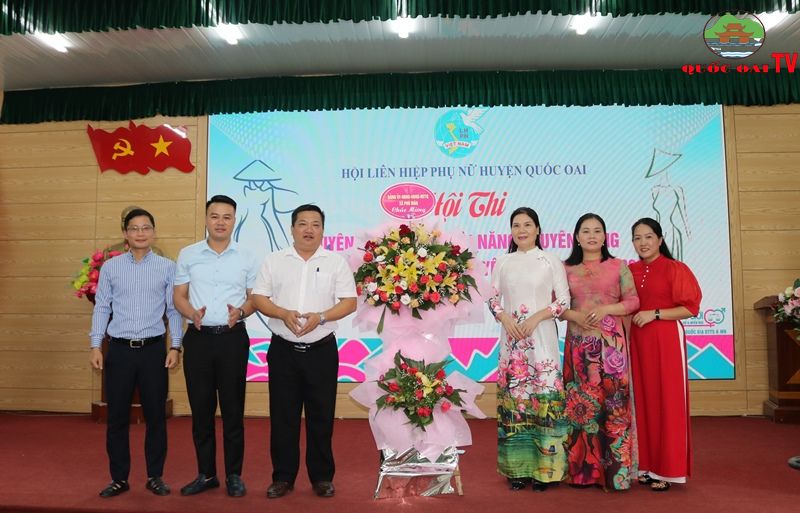 11 thí sinh tham dự hội thi “Tuyên truyền viên Tài năng, Duyên dáng” phụ nữ dân tộc thiểu số - ảnh 2