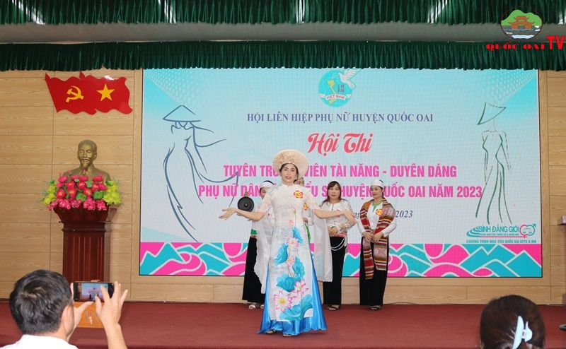 11 thí sinh tham dự hội thi “Tuyên truyền viên Tài năng, Duyên dáng” phụ nữ dân tộc thiểu số - ảnh 8