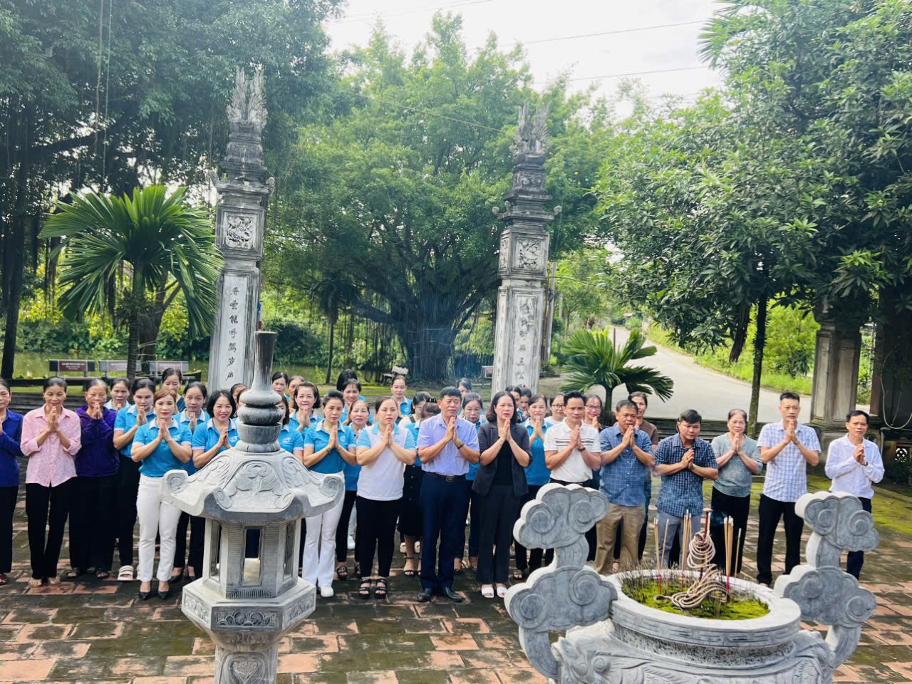 Hội LHPN xã Thanh Mỹ (Sơn Tây): Ra mắt mô hình “Phụ nữ tham gia xây dựng Khu di tích lịch sử kiểu mẫu” - ảnh 1