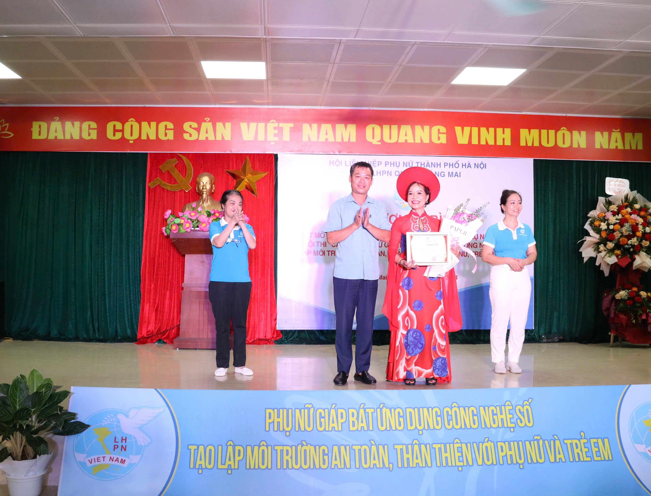 Quận Hoàng Mai: Ra mắt mô hình “Thành phố an toàn thân thiện với phụ nữ và trẻ em” tại phường Giáp Bát - ảnh 10