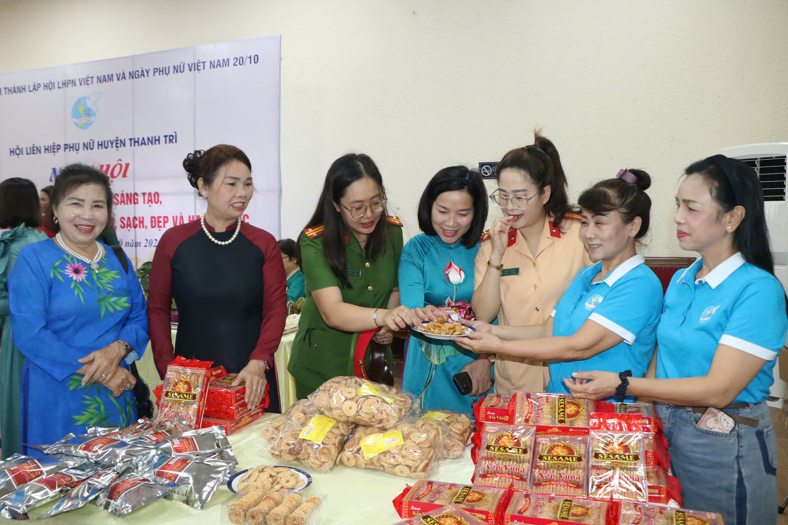 Sôi nổi các hoạt động kỷ niệm 94 năm Ngày thành lập Hội LHPN Việt Nam - ảnh 17